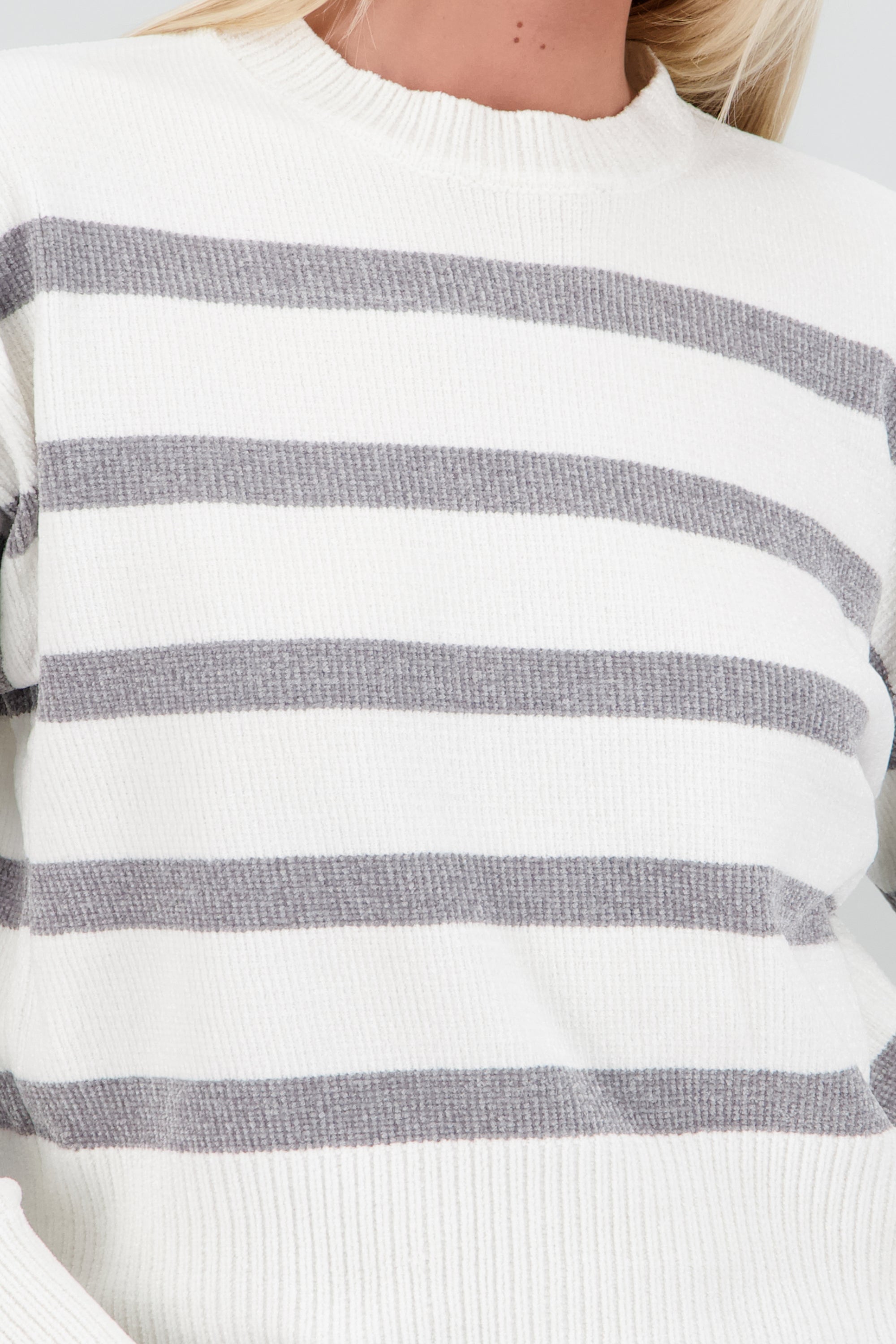 Sueter rayas tacto super suave HUESO COMBO