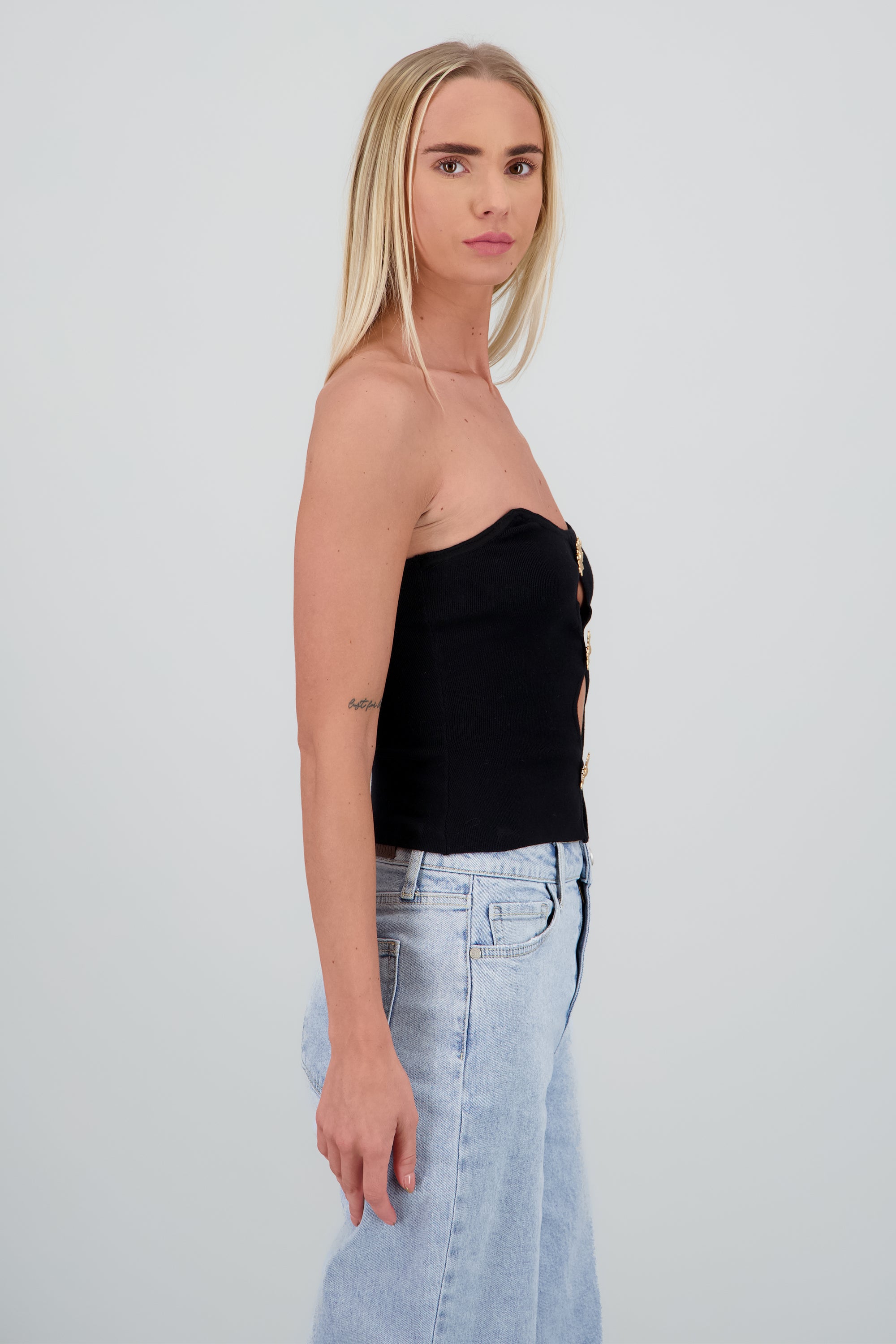 Top tejido botones sol NEGRO