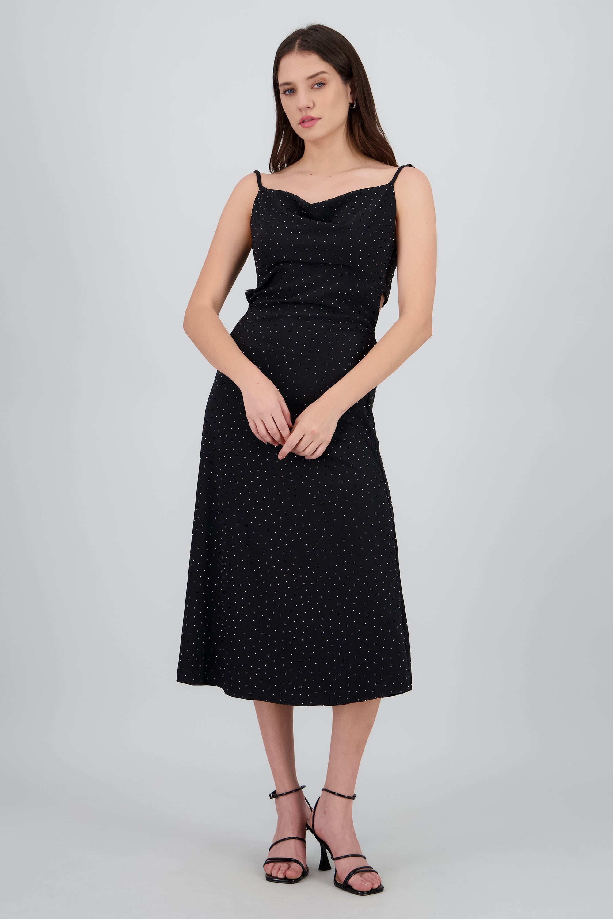 Vestido maxi tirantes escote columpios NEGRO