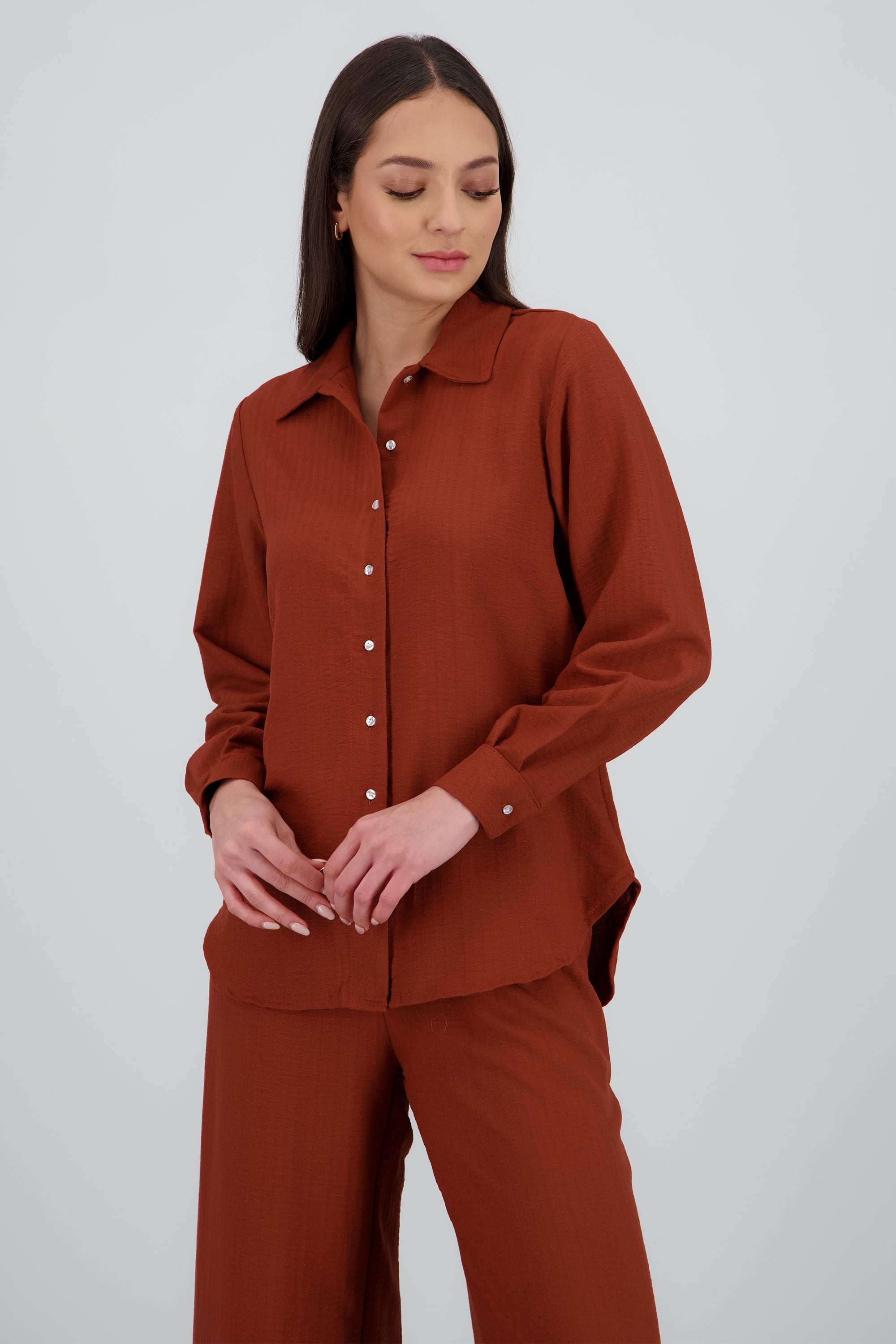 Camisa oversized detalle textura LADRILLO