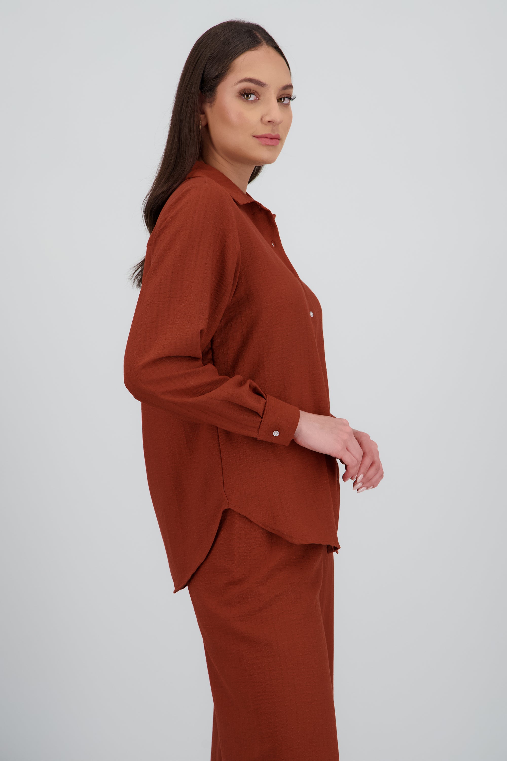 Camisa oversized detalle textura LADRILLO