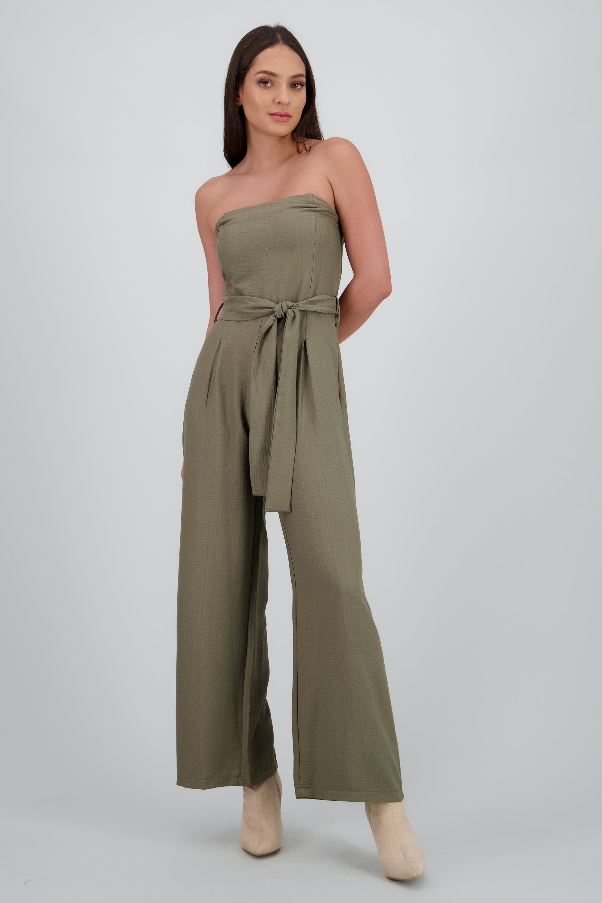 Jumpsuit strapless detalle textura OLIVO