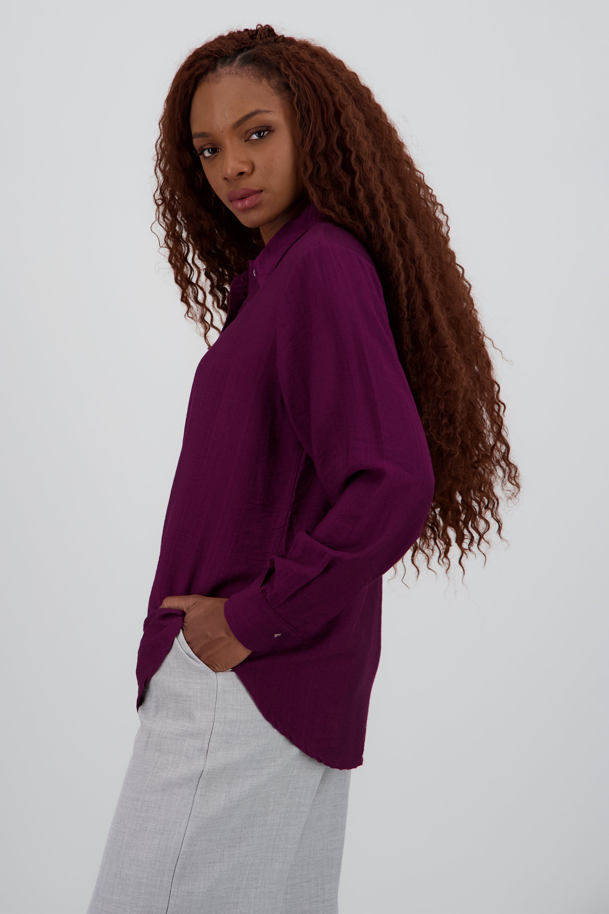 Camisa amplia lisa CIRUELA