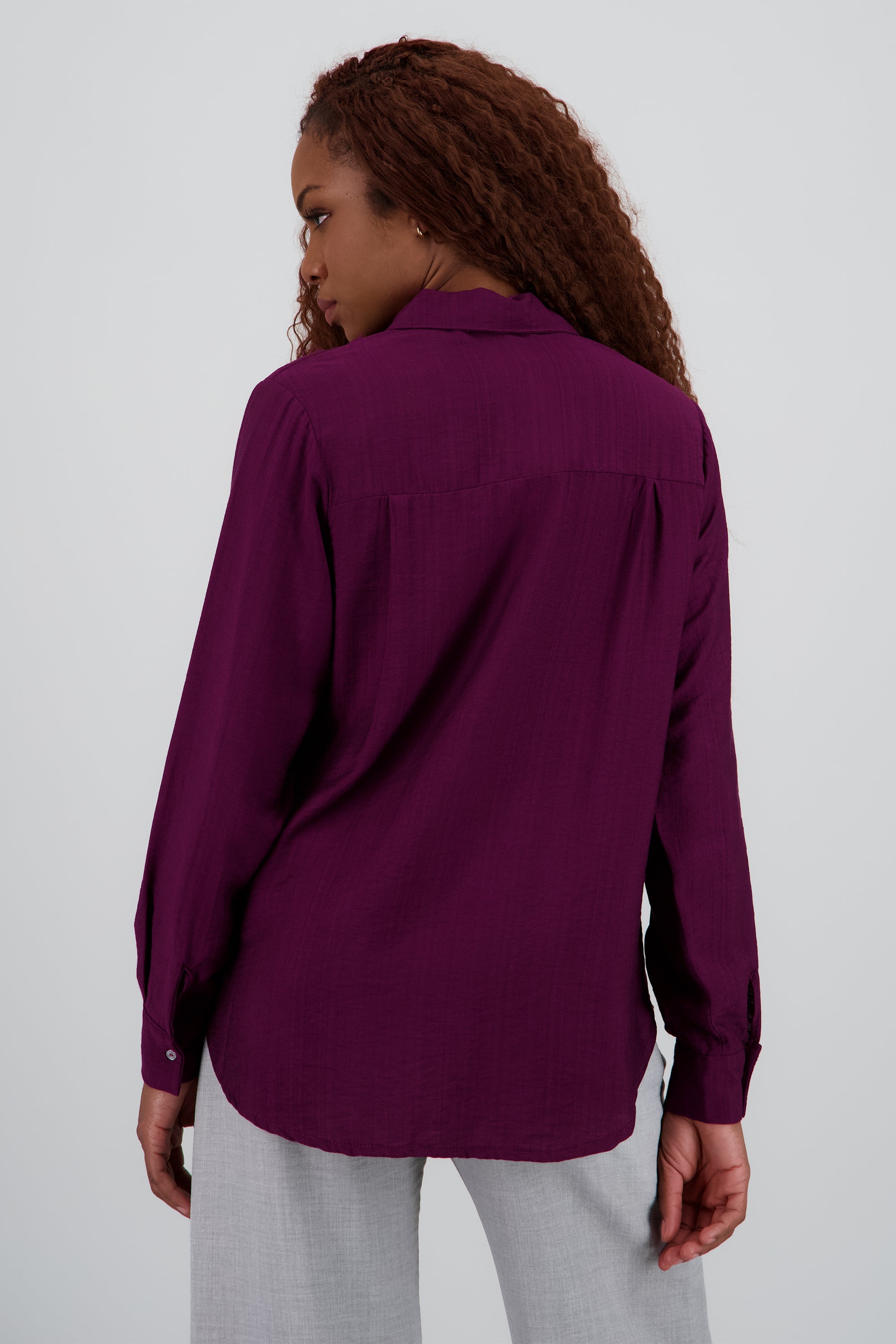 Camisa amplia lisa CIRUELA