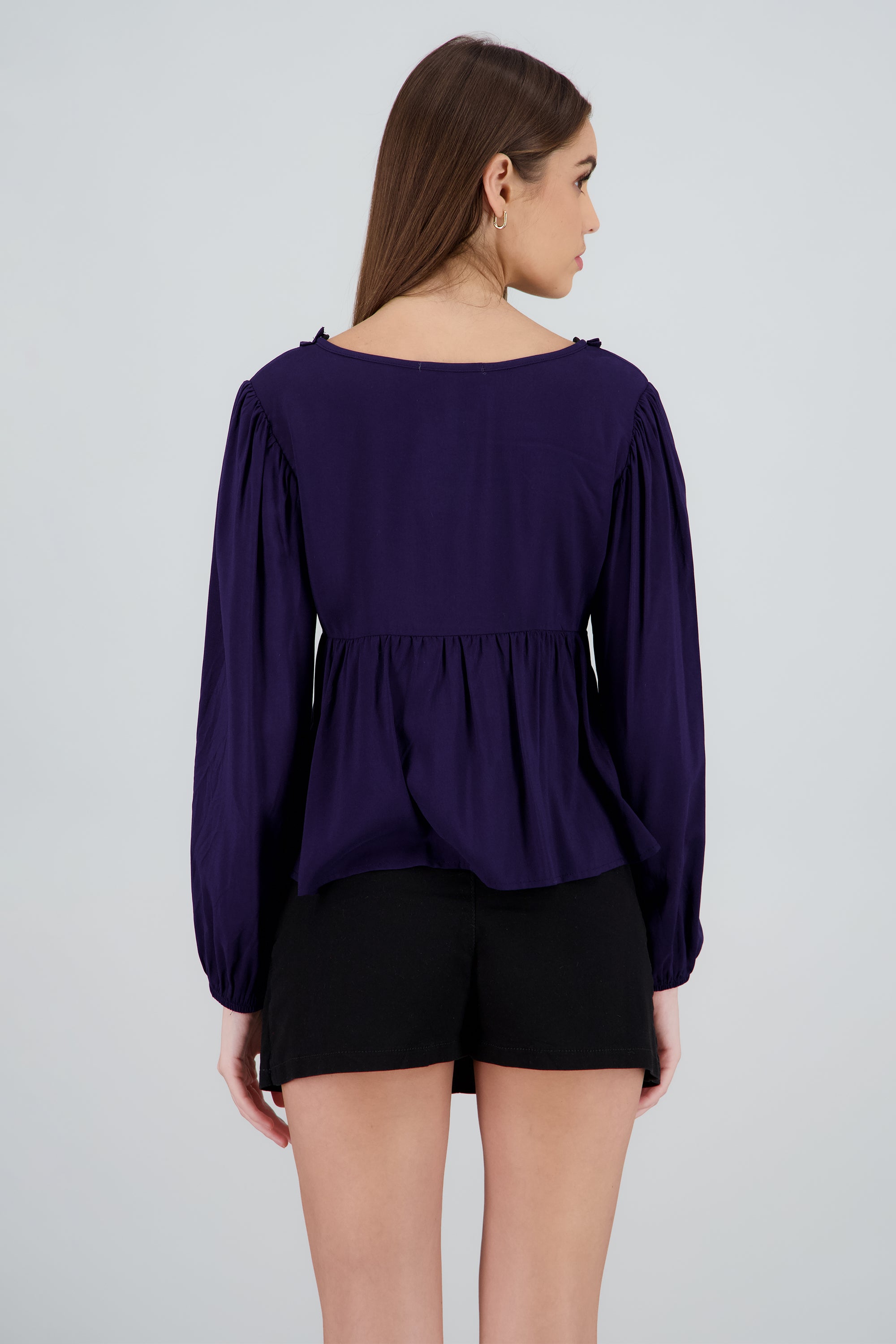 Blusa manga larga detalle olanes MARINO