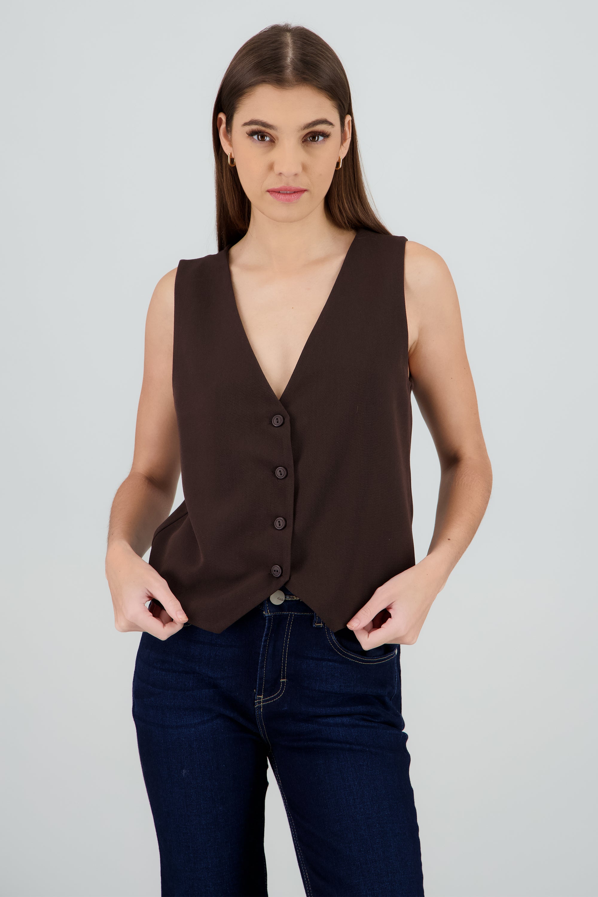 Chaleco crop liso con botones CHOCOLATE