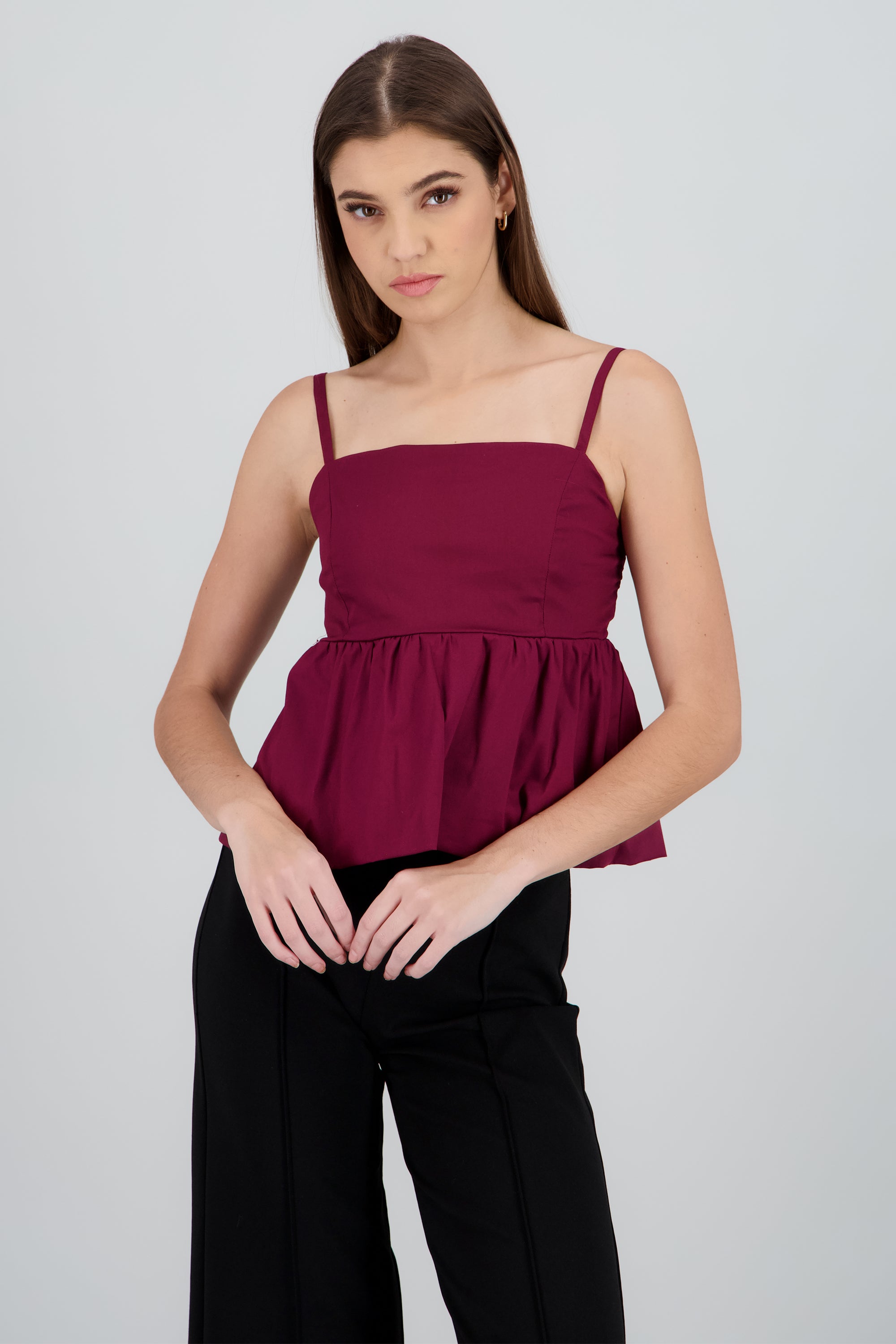 Top tirantes con olan globo CIRUELA