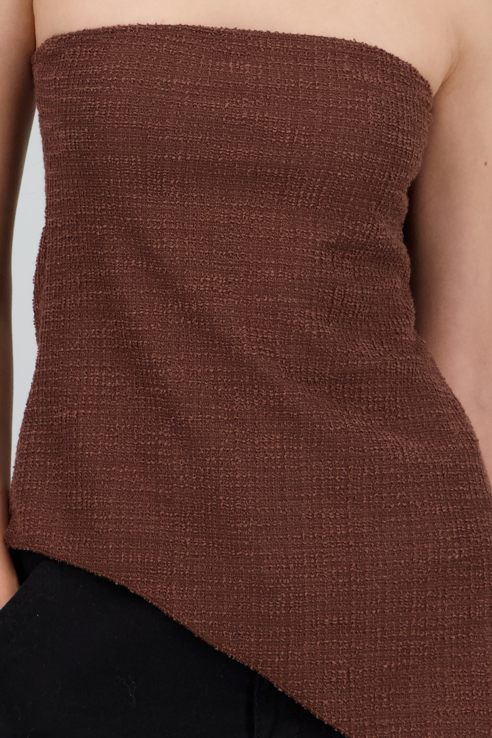Top asimetrico textura CAFE