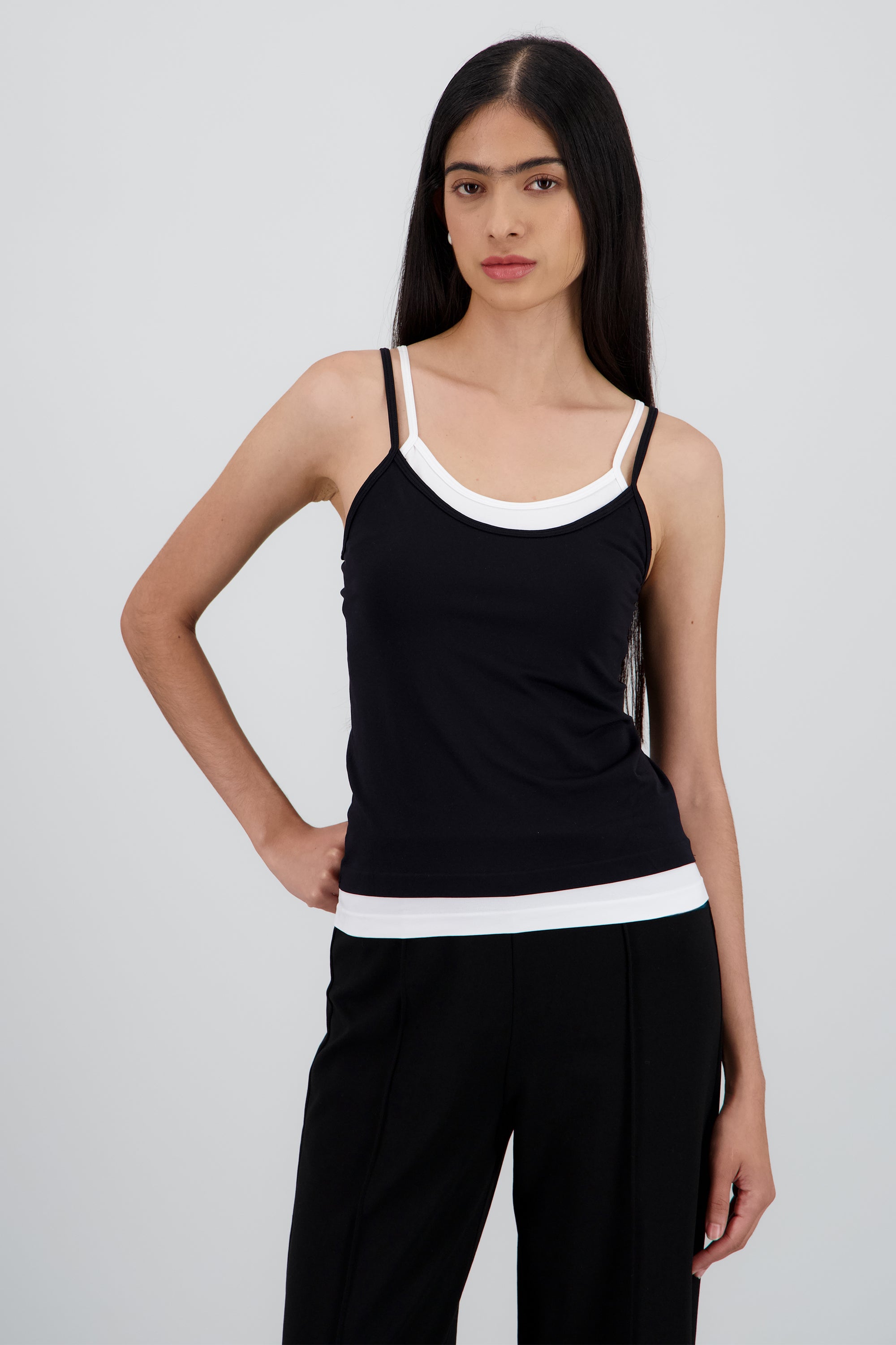 Top doble tirantes NEGRO COMBO