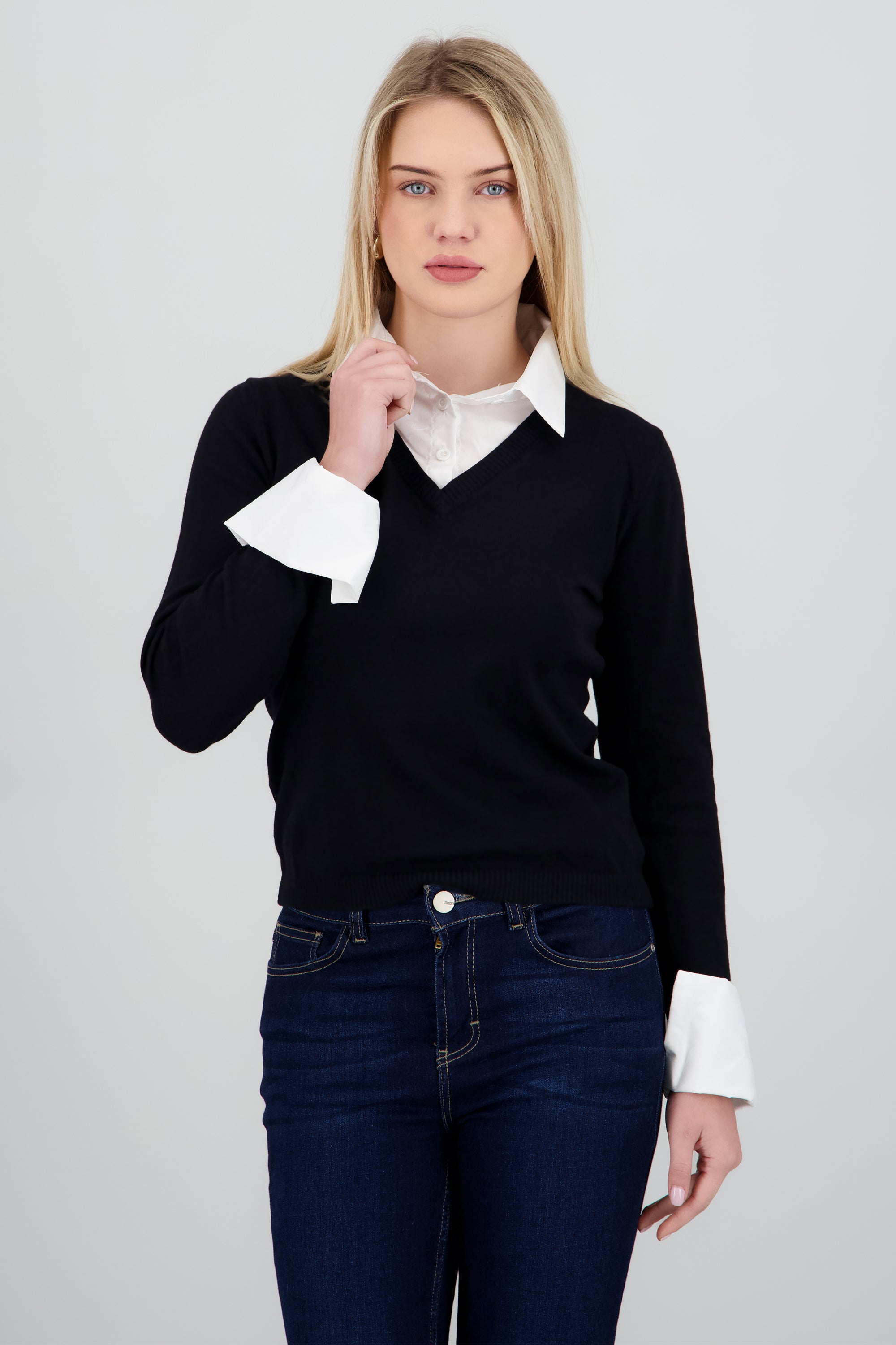 Sueter liso con camisa NEGRO COMBO