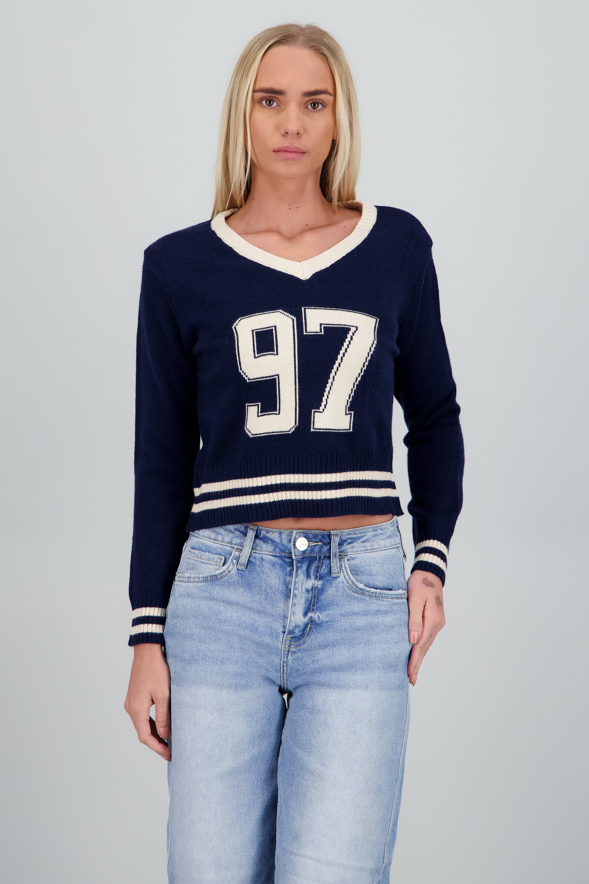 Sueter numero tejido MARINO COMBO