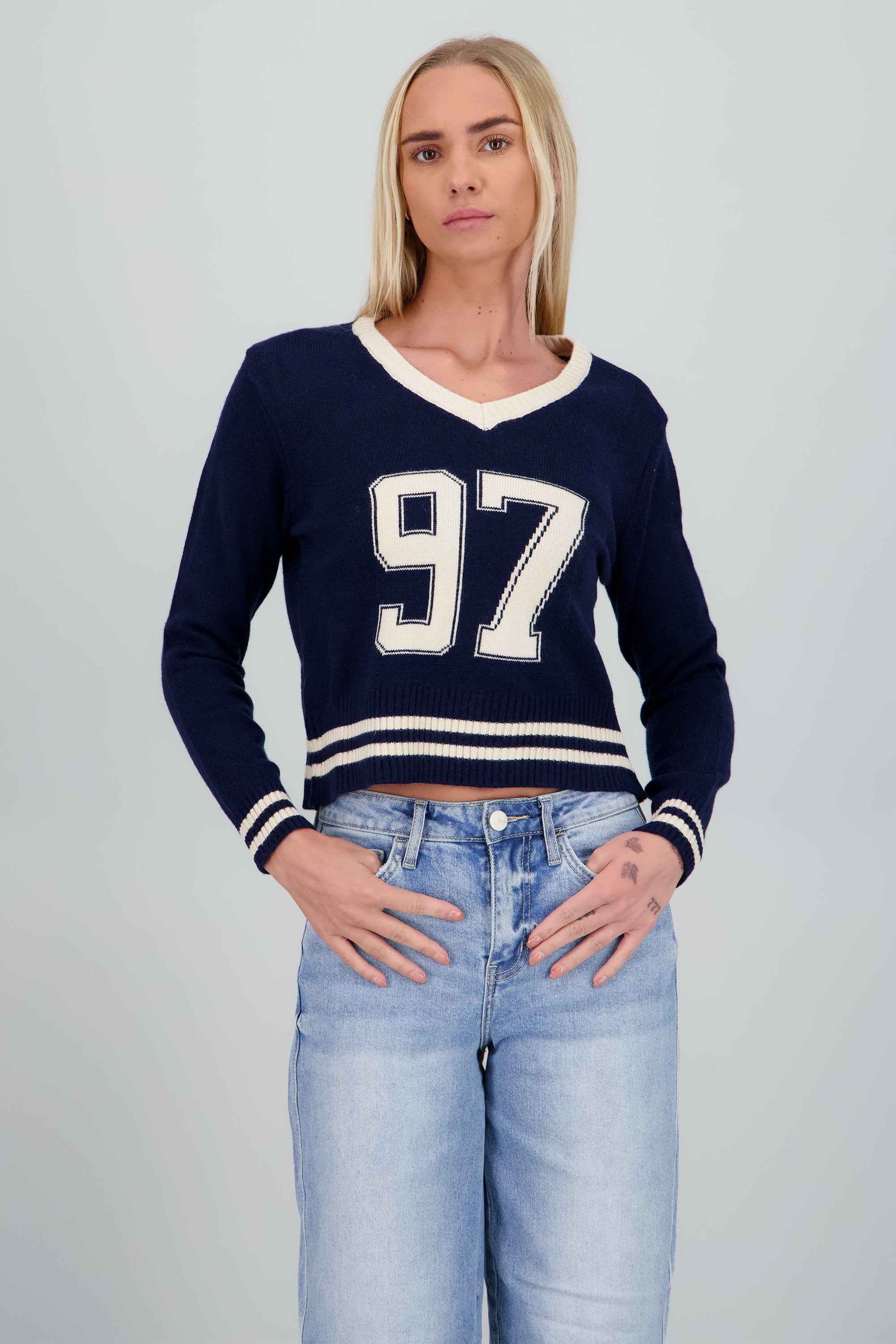Sueter numero tejido MARINO COMBO