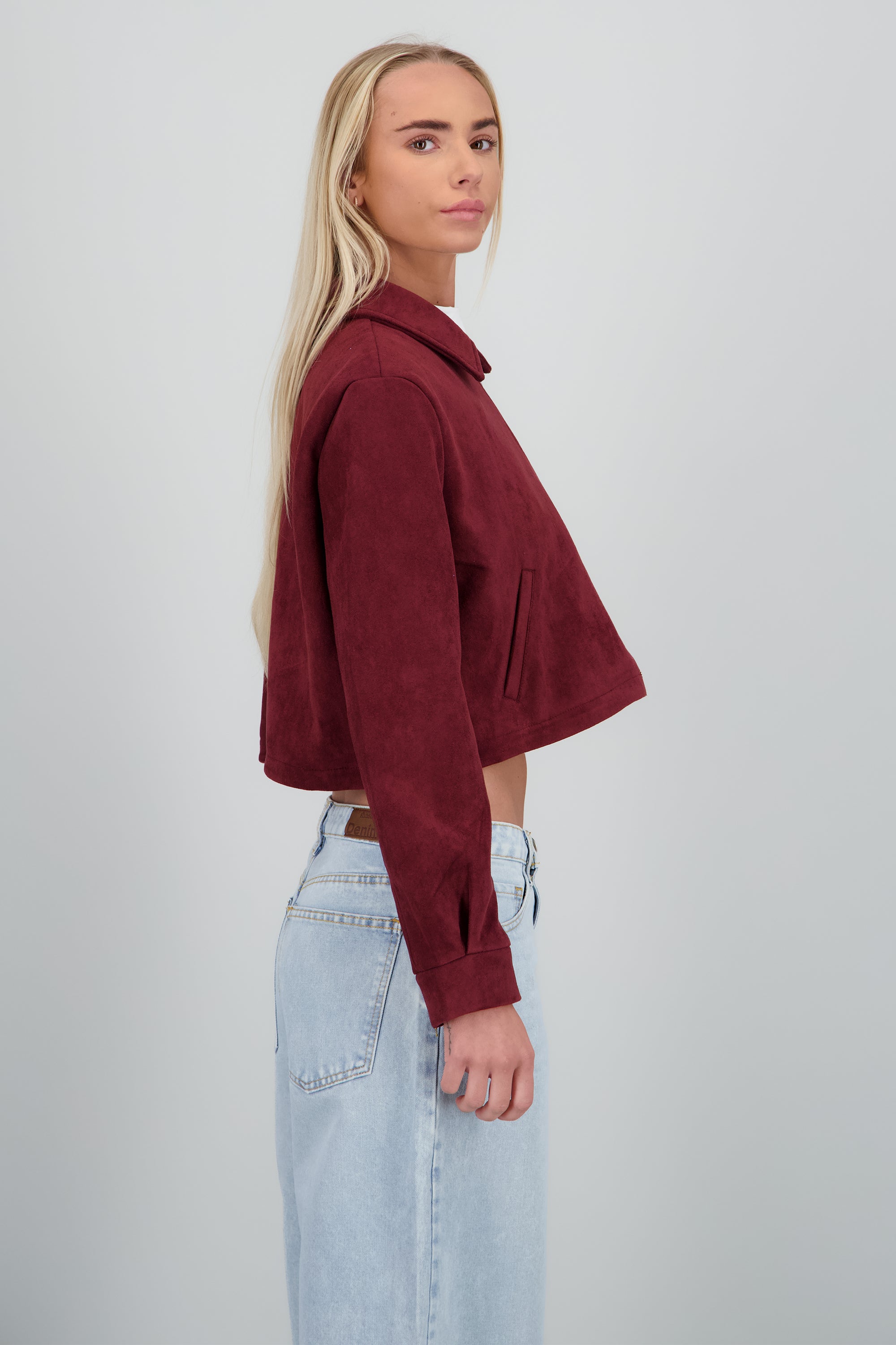 Chamarra lisa lisa cierre CIRUELA