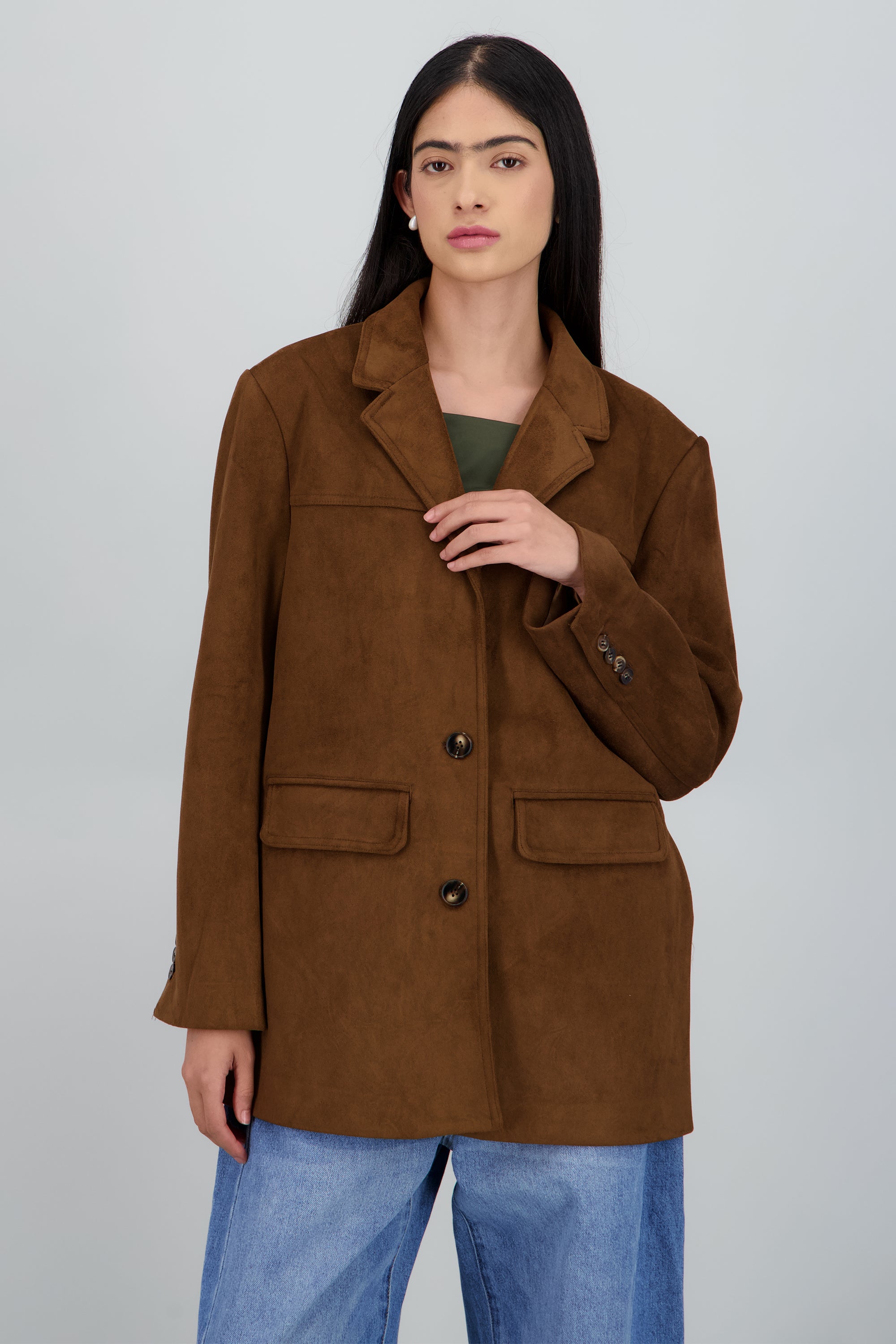 Saco oversized detalle tela CAFE