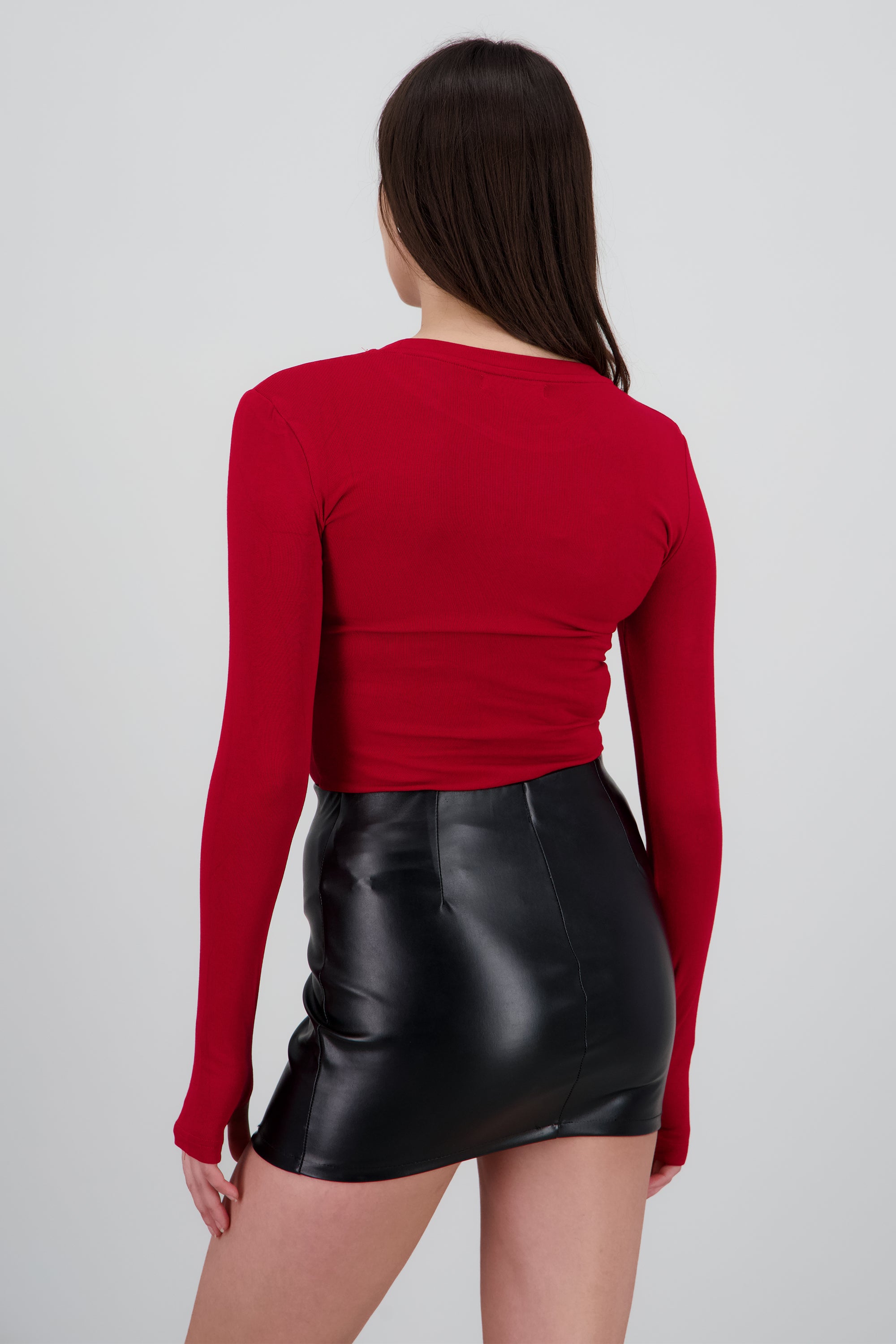 Top manga larga liso cuello redondo ROJO