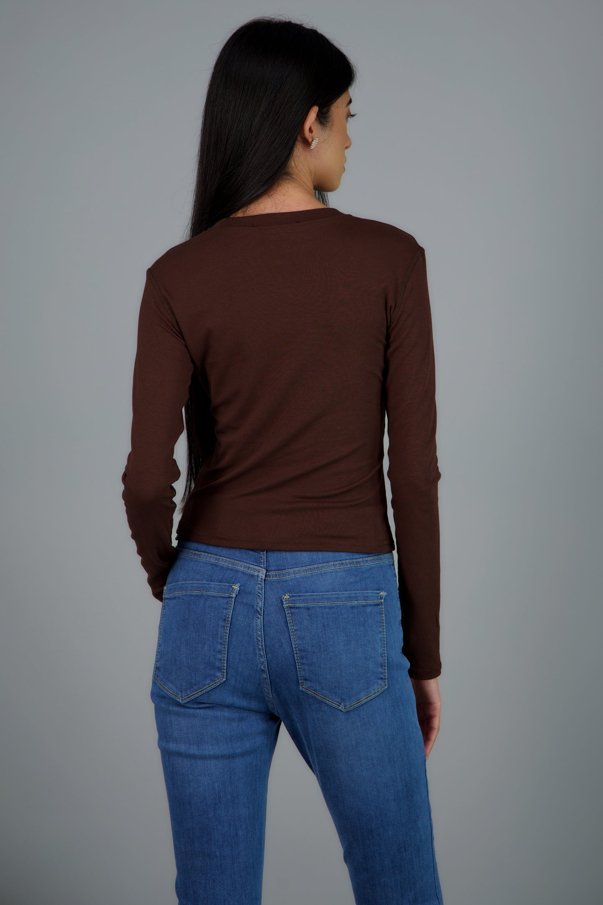 Top escote redondo manga larga CHOCOLATE
