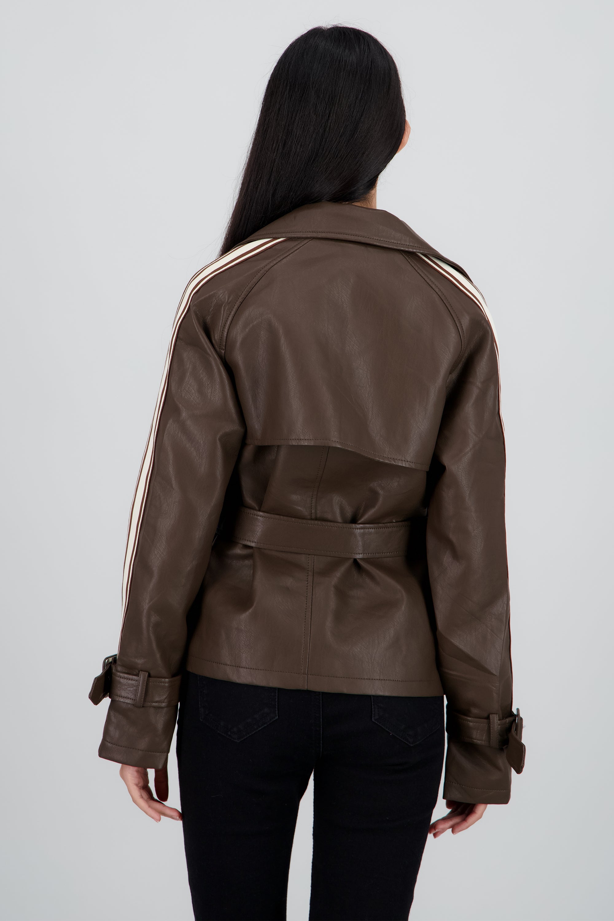 Gabardina pu detalle contraste lineas CAFE