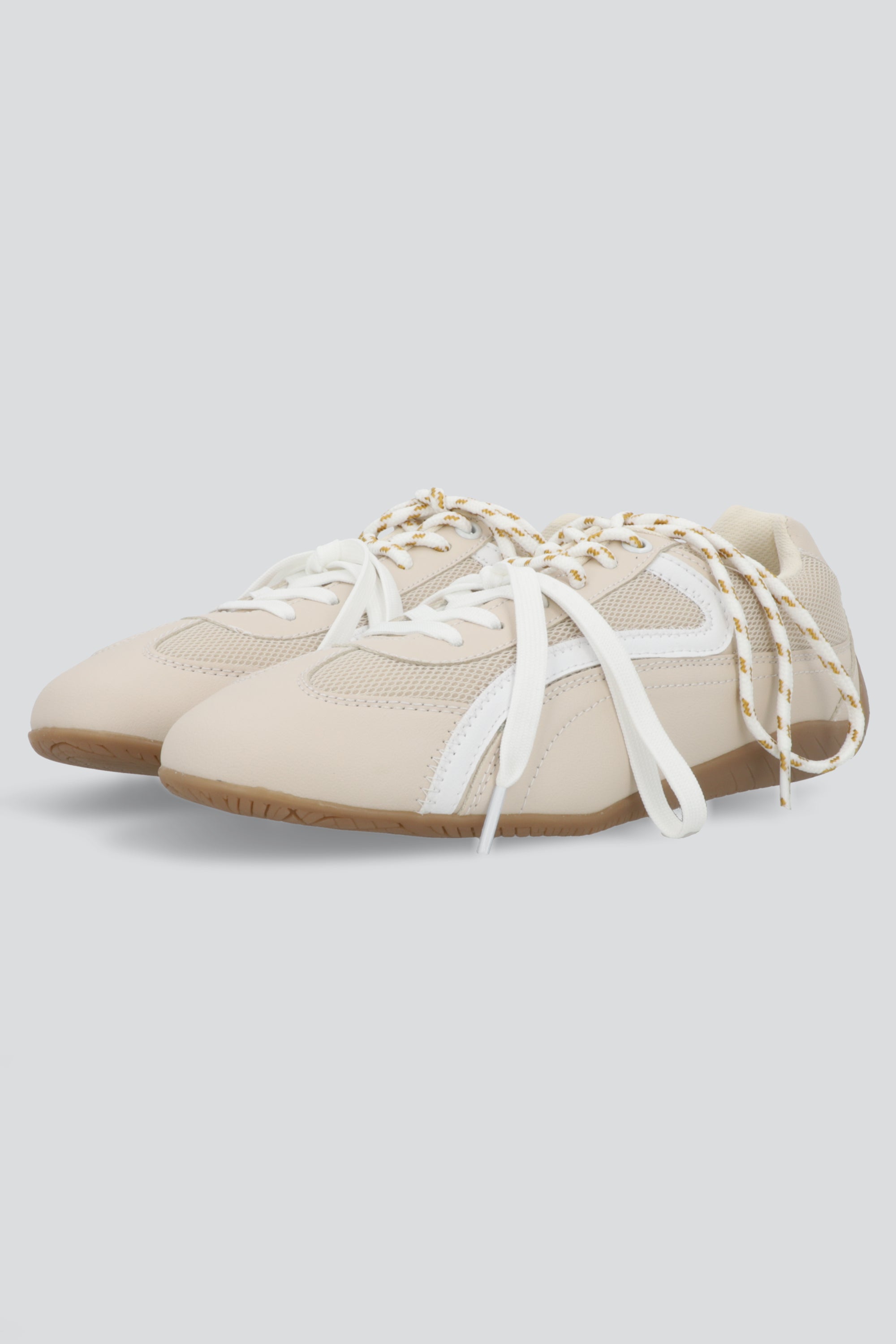Tenis doble agujeta red BEIGE