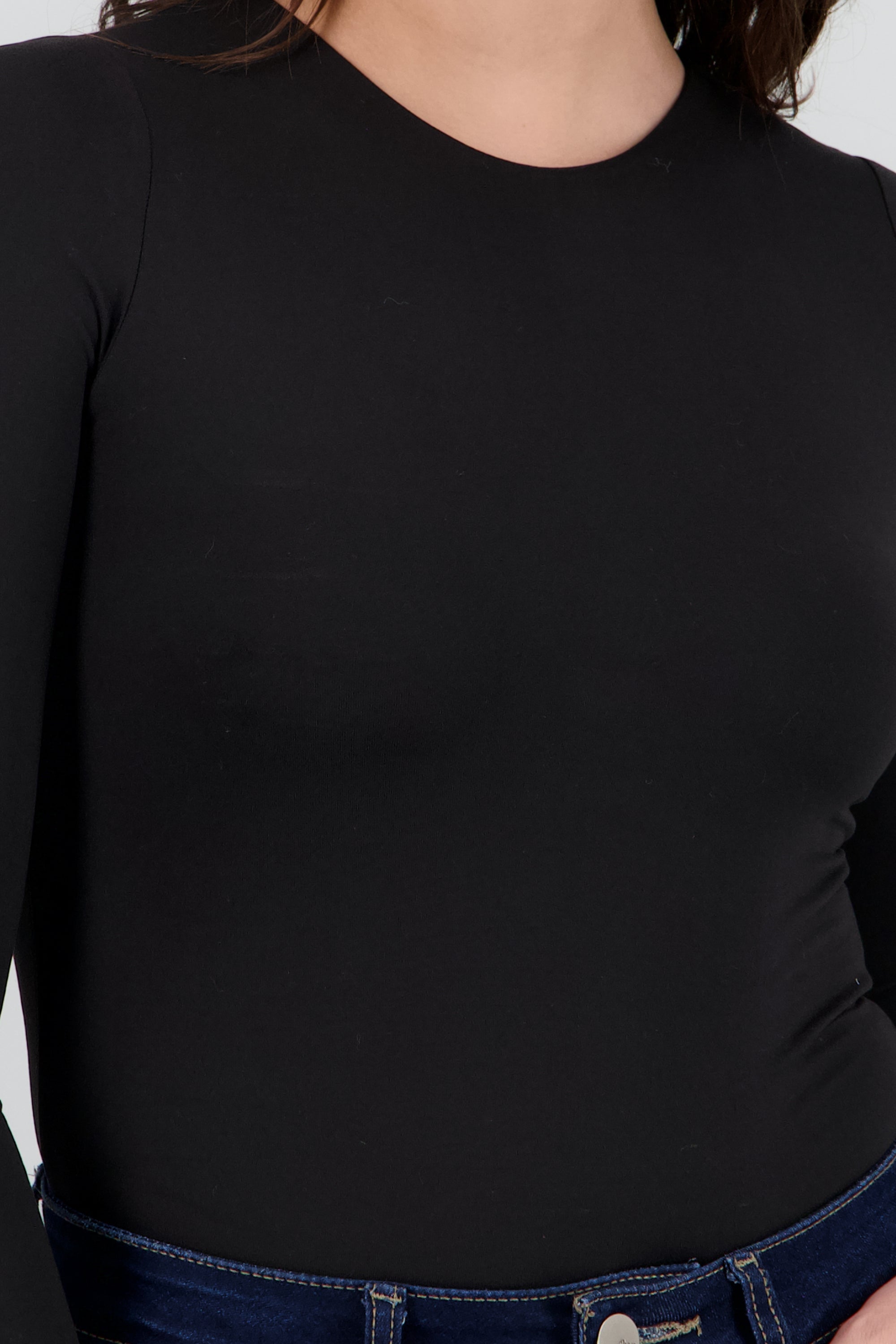 Body escote redonda manga larga NEGRO