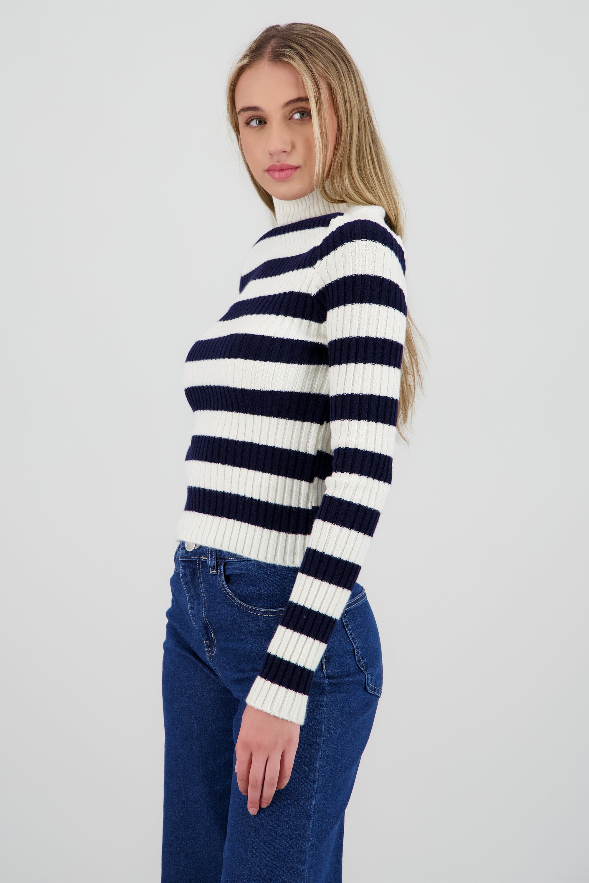 Sueter tejido cuello alto rayas MARINO COMBO