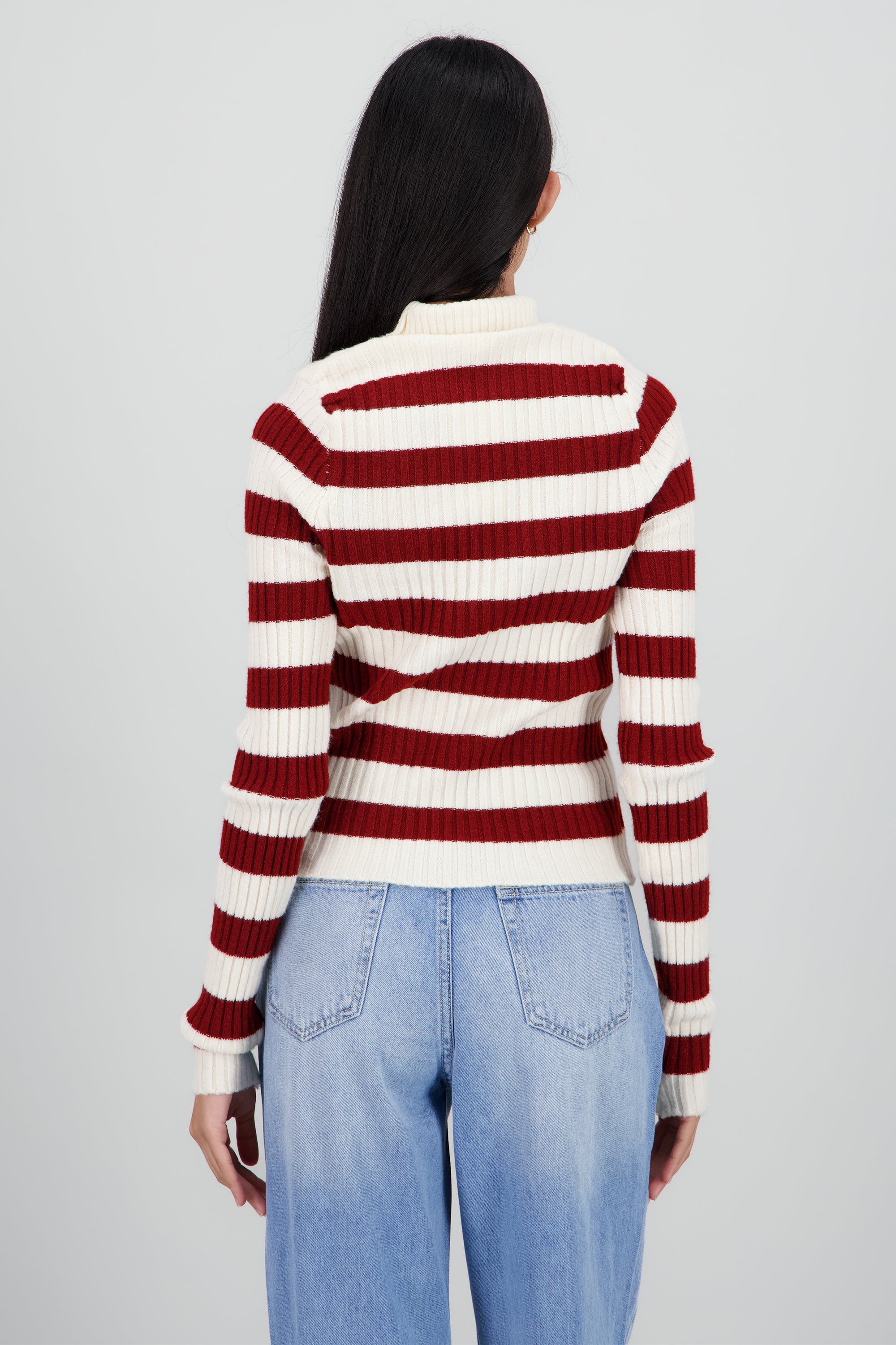 Sueter tejido cuello alto rayas VINO COMBO
