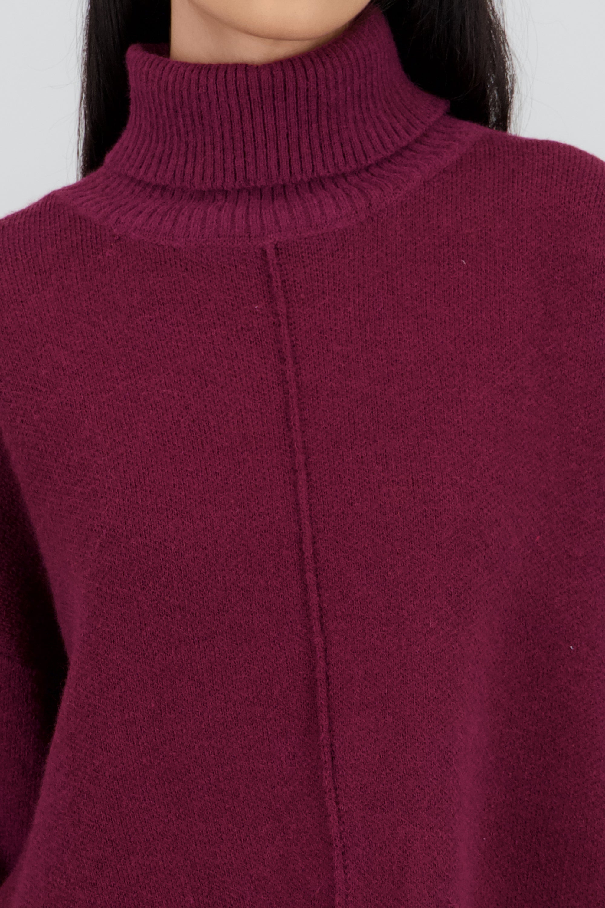 Sueter tejido cuello alto CIRUELA