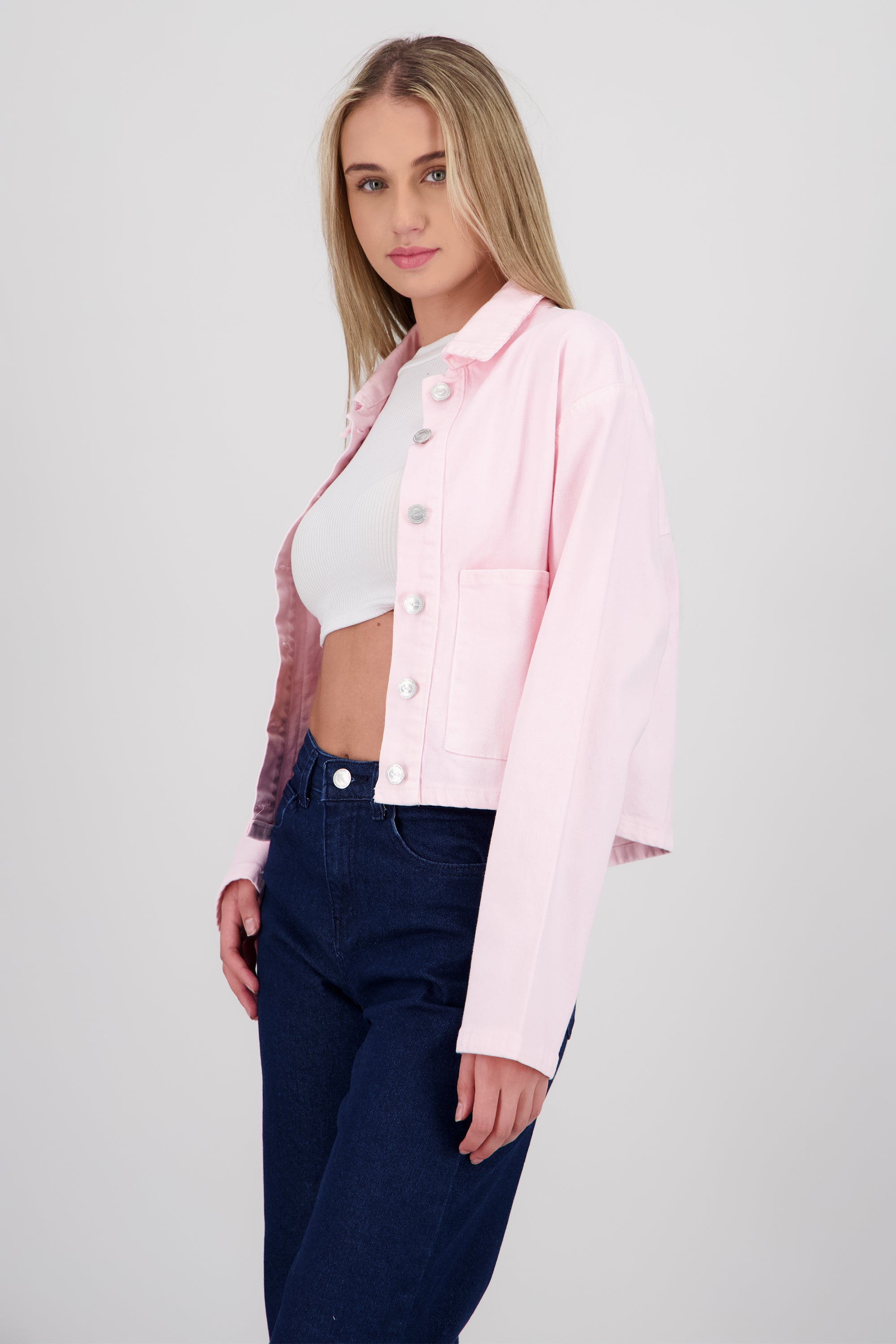 Chamarra oversize crop 2 bolsas ROSA PASTEL