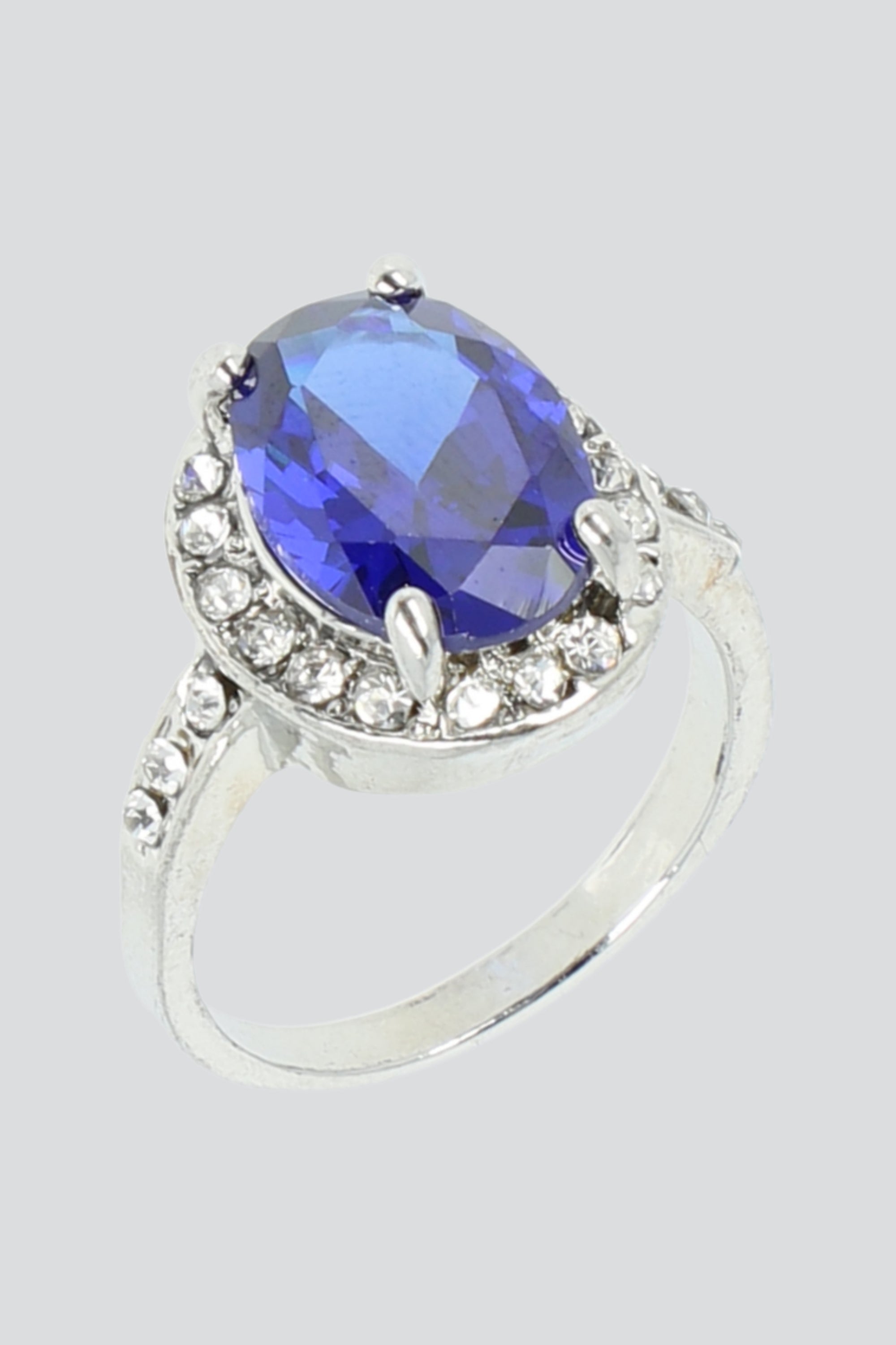 ANILLO OVALO CRISTAL AZUL REY
