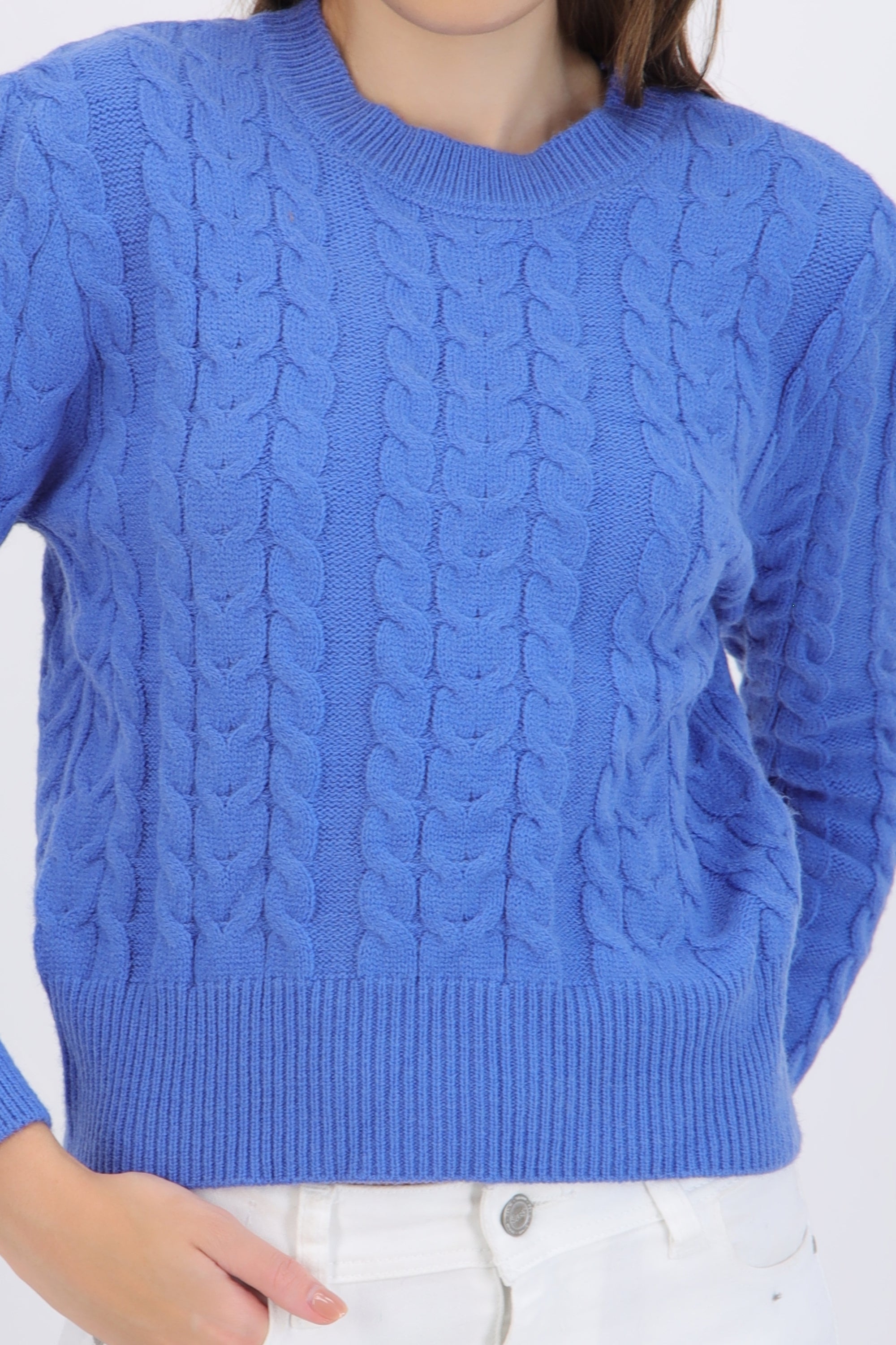 Sueter tejido detalle trenzado