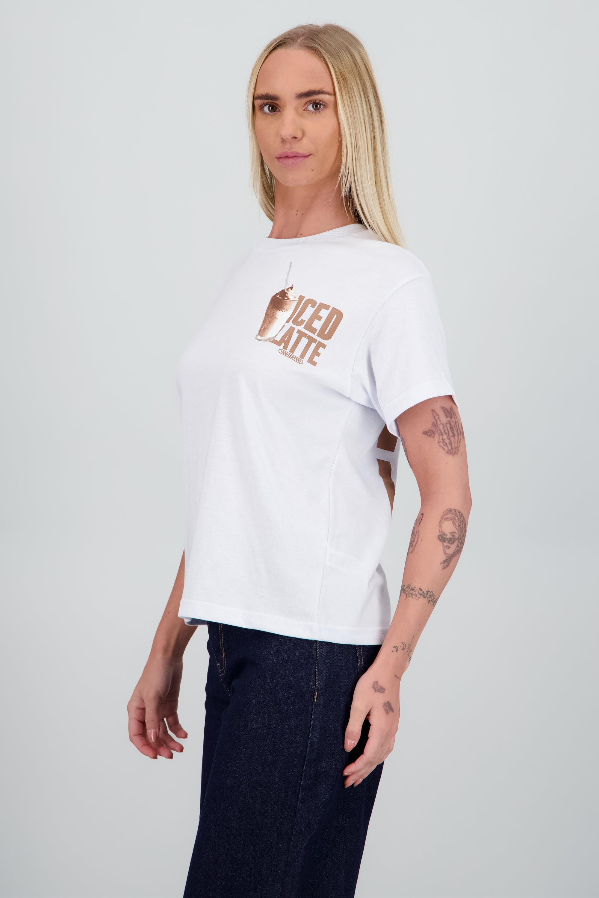 Playera estampada iced latte BLANCO