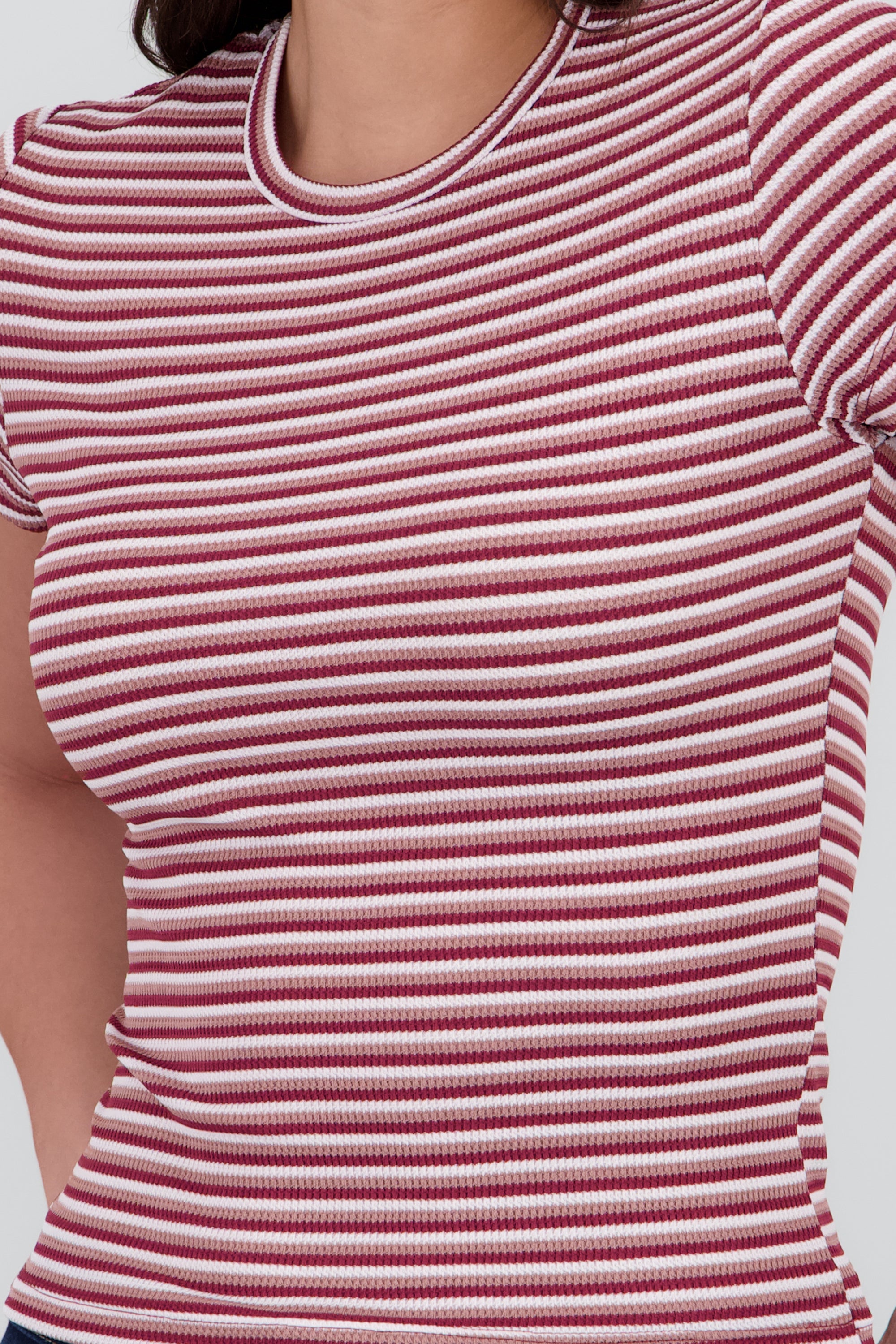 T-shirt crop manga corta VINO COMBO