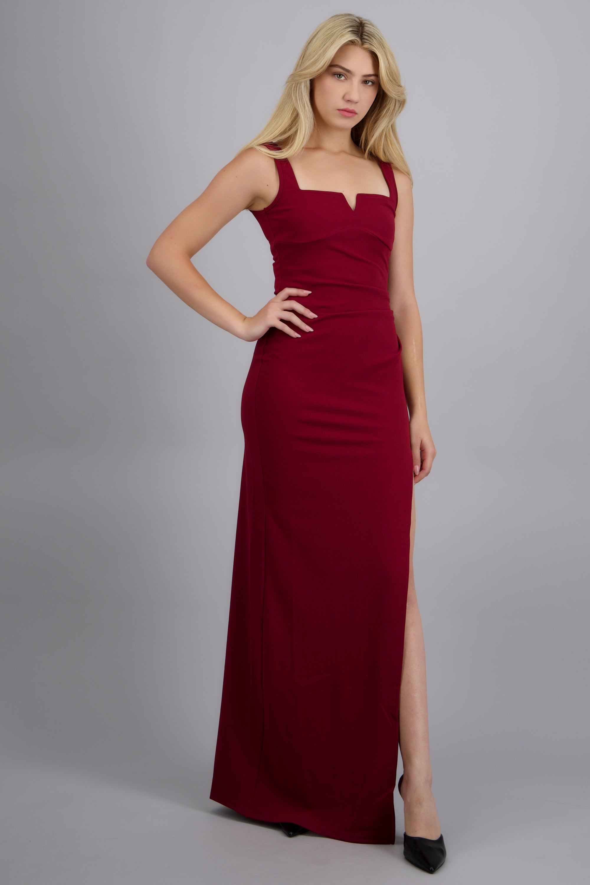 Vestido maxi detalle costado ROJO QUEMADO