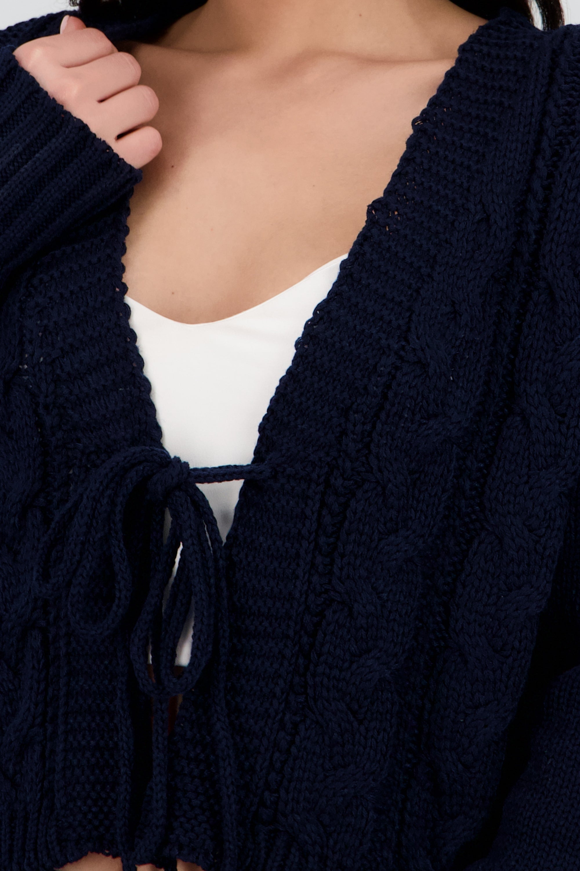 Cardigan trenzado detalle lazo MARINO