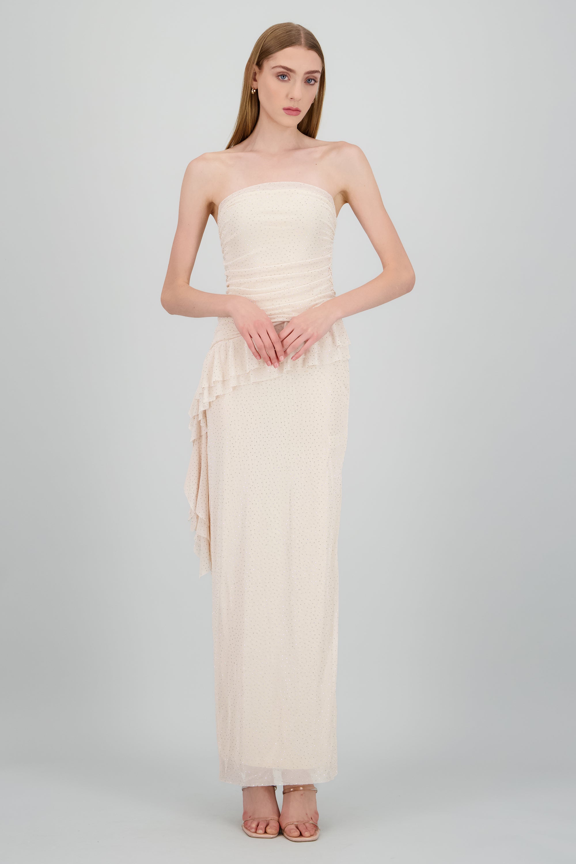 Maxivestido mesh con brillos tira asimetrica HUESO