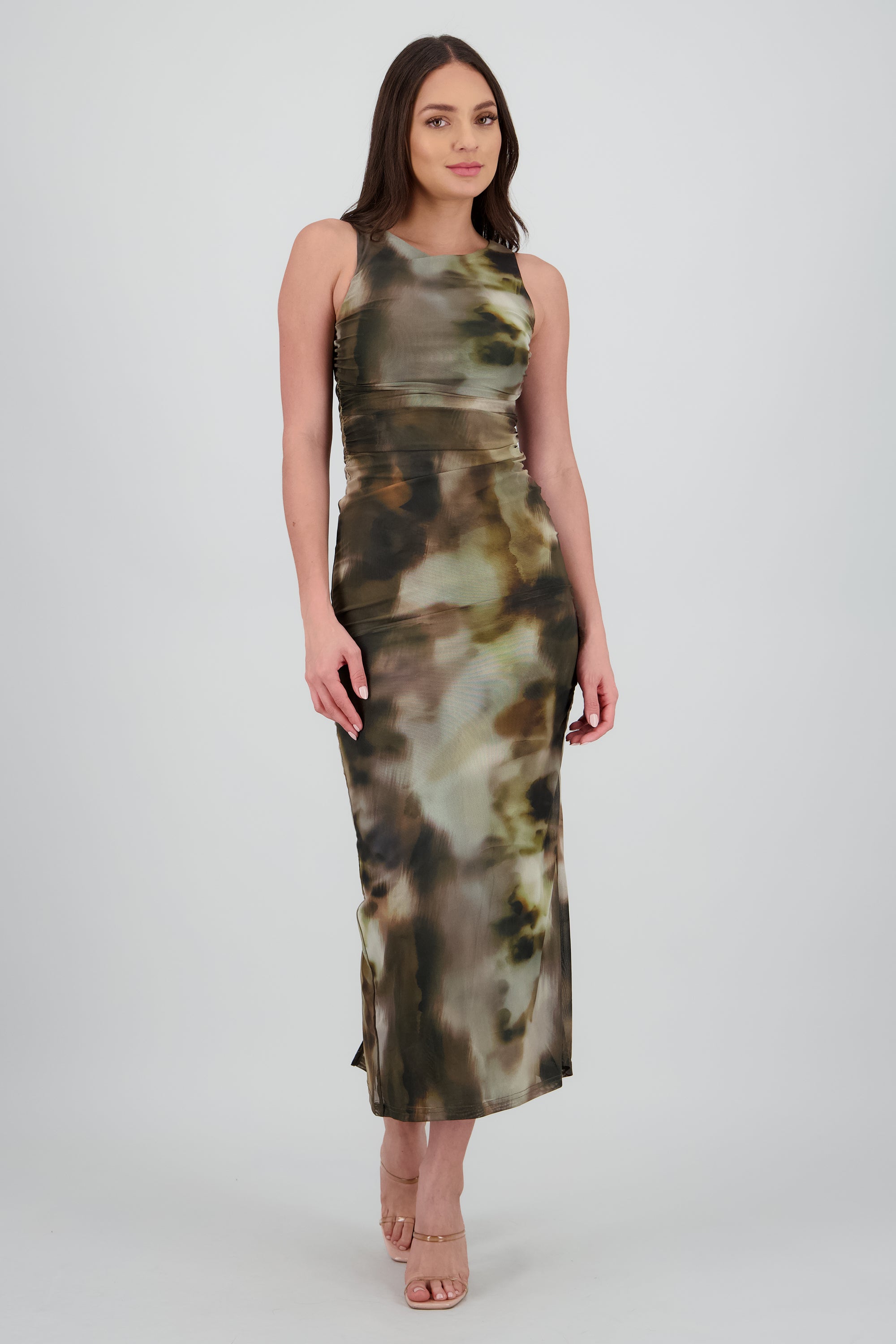 Maxivestido drapeado en costados con estampado CAFE COMBO