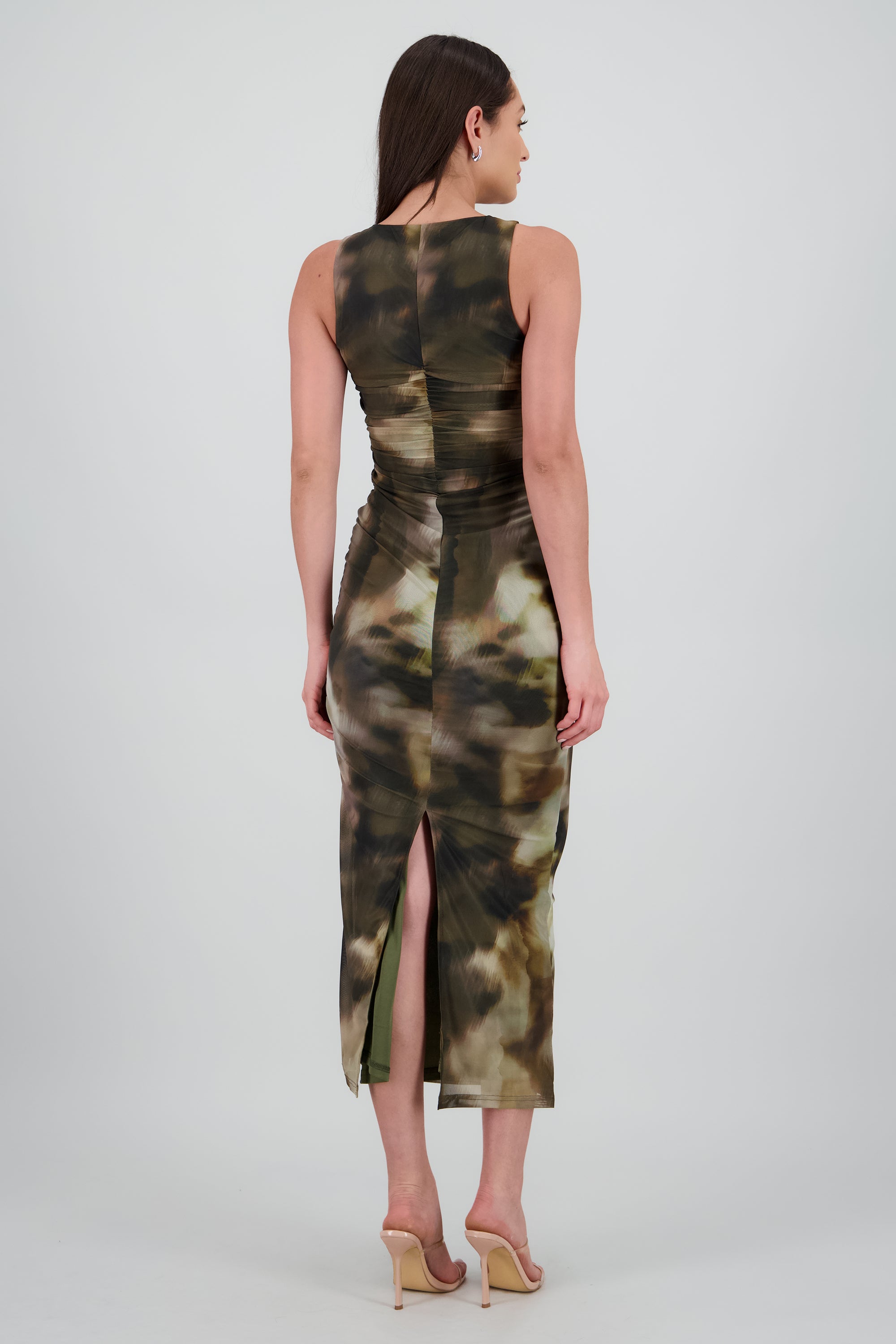 Maxivestido drapeado en costados con estampado CAFE COMBO