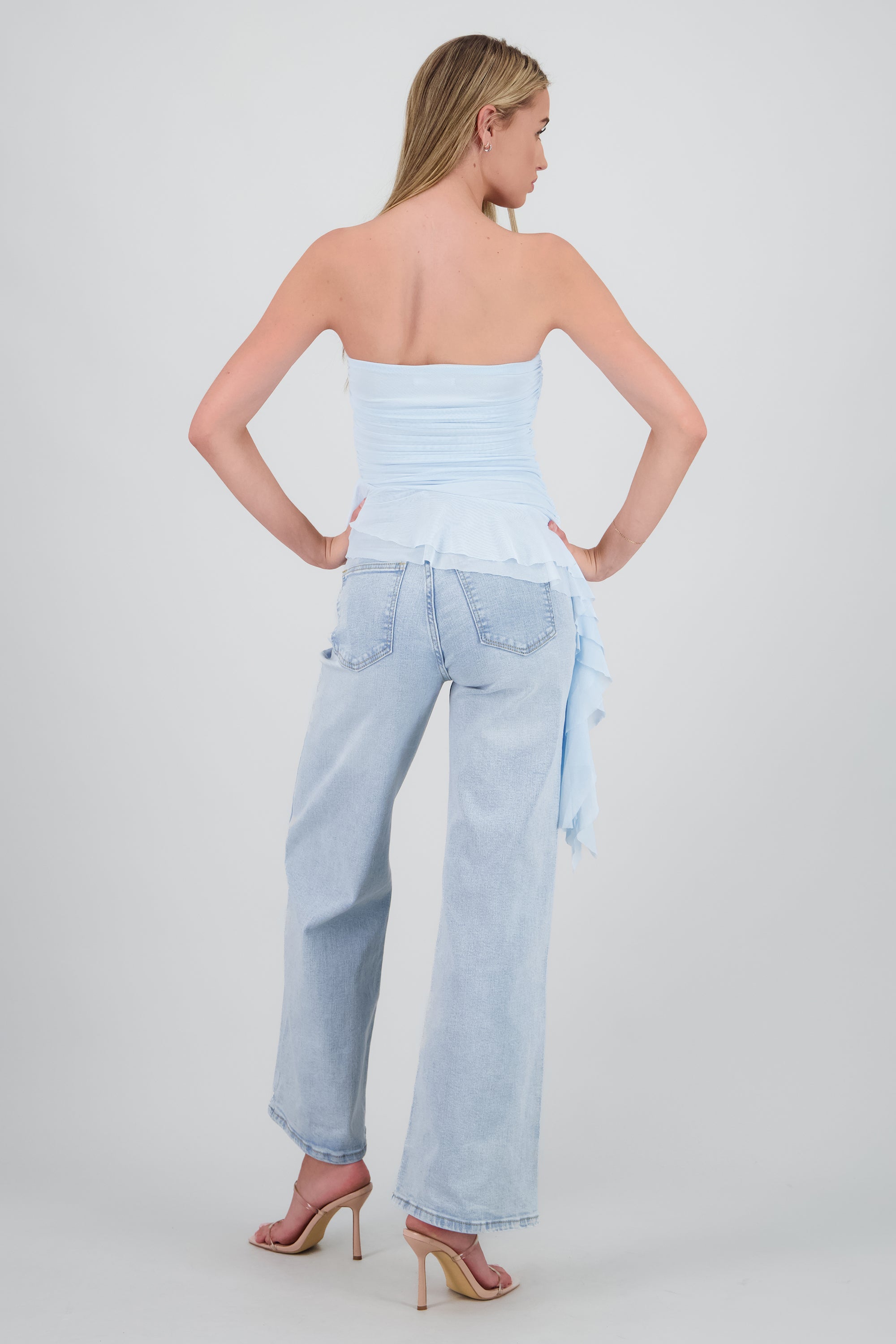 Top strapless olan en costado AZUL CIELO