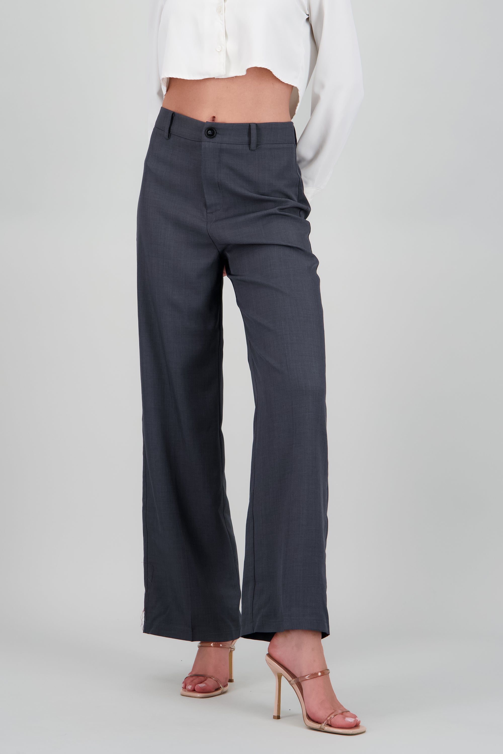 Pantalón recto tiro medio GRIS