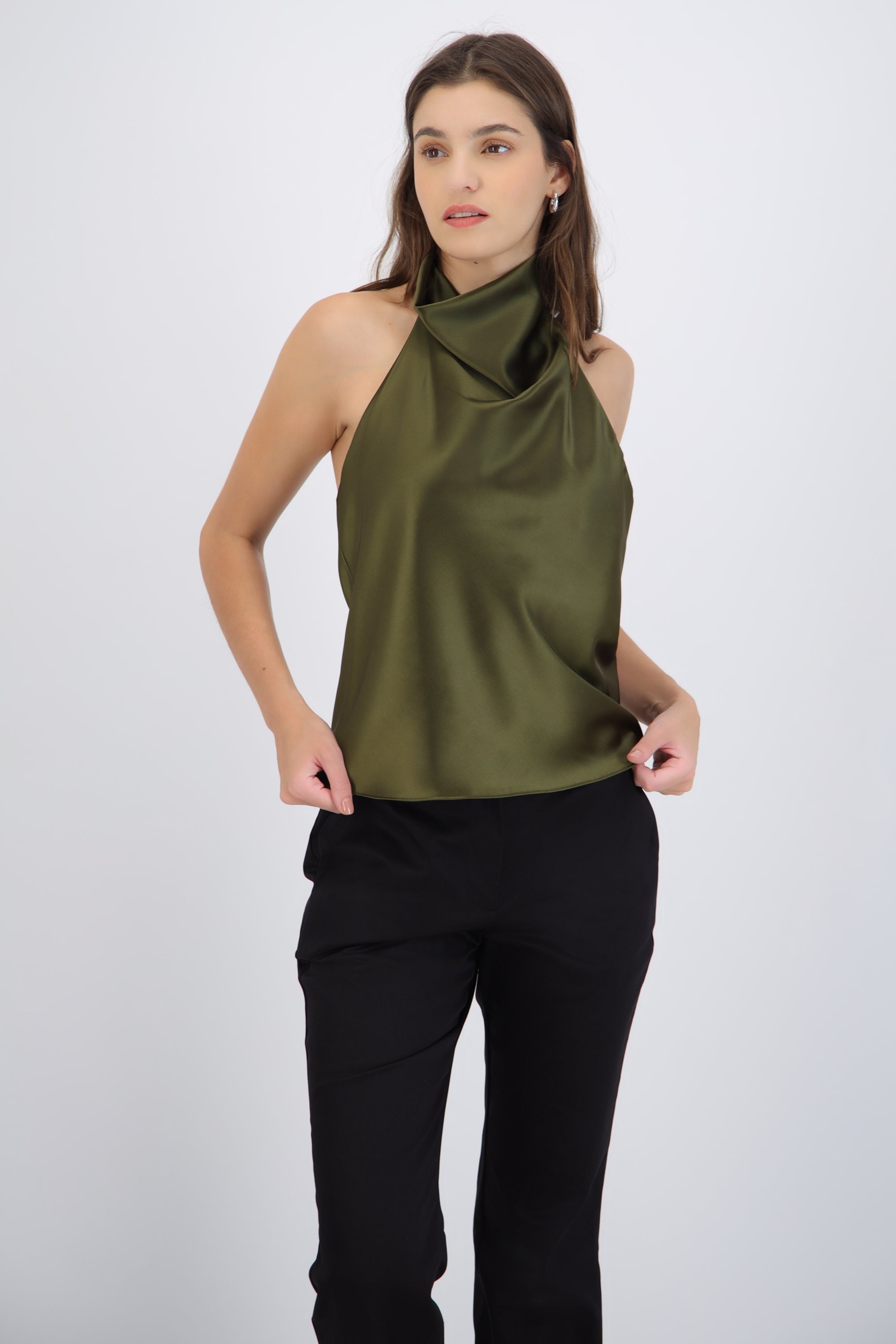 Top satín cuello cascada alto hypsters