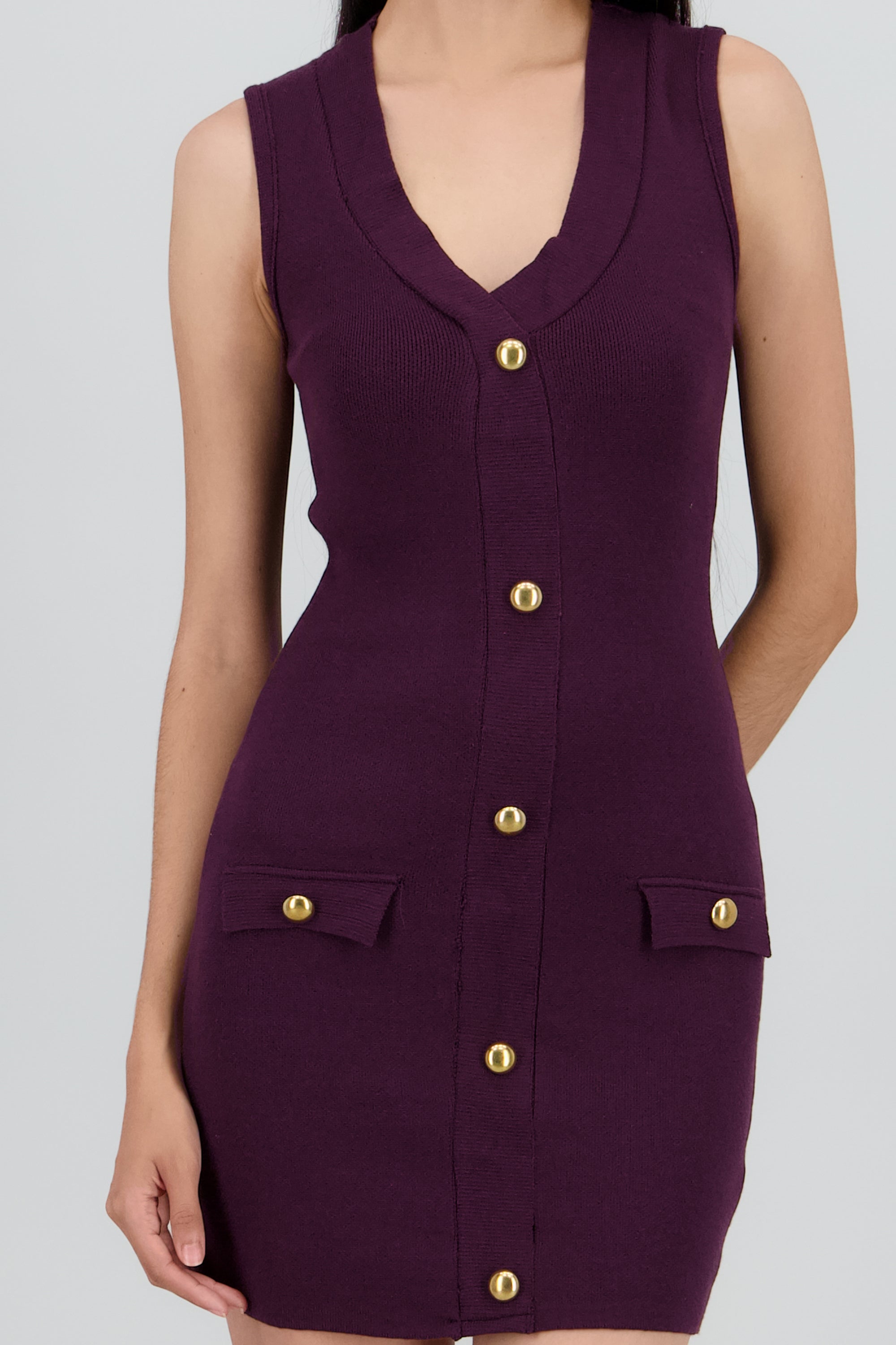 Vestido mini detalle botones CIRUELA
