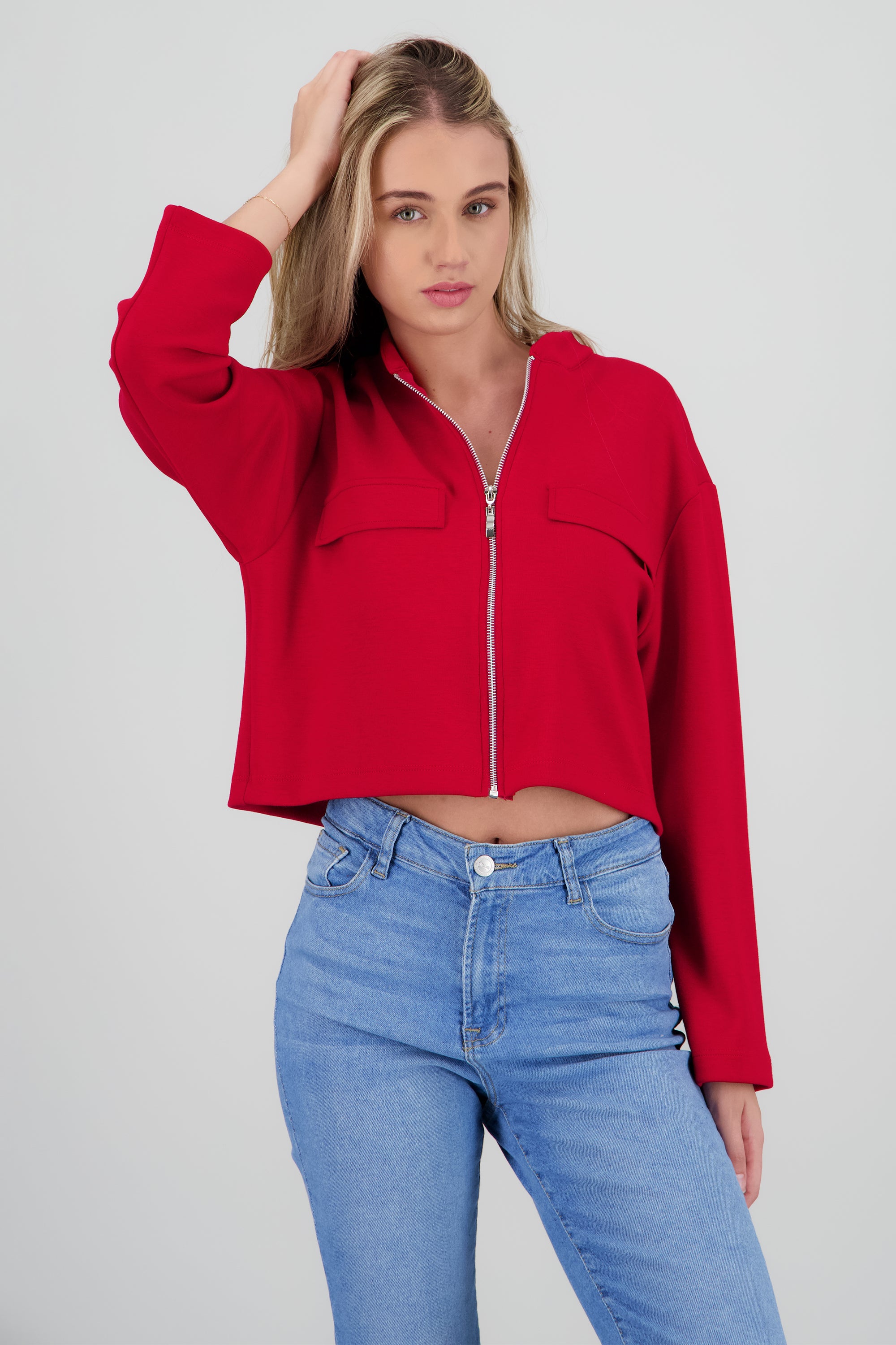 Chamarra detalle bolsas ROJO