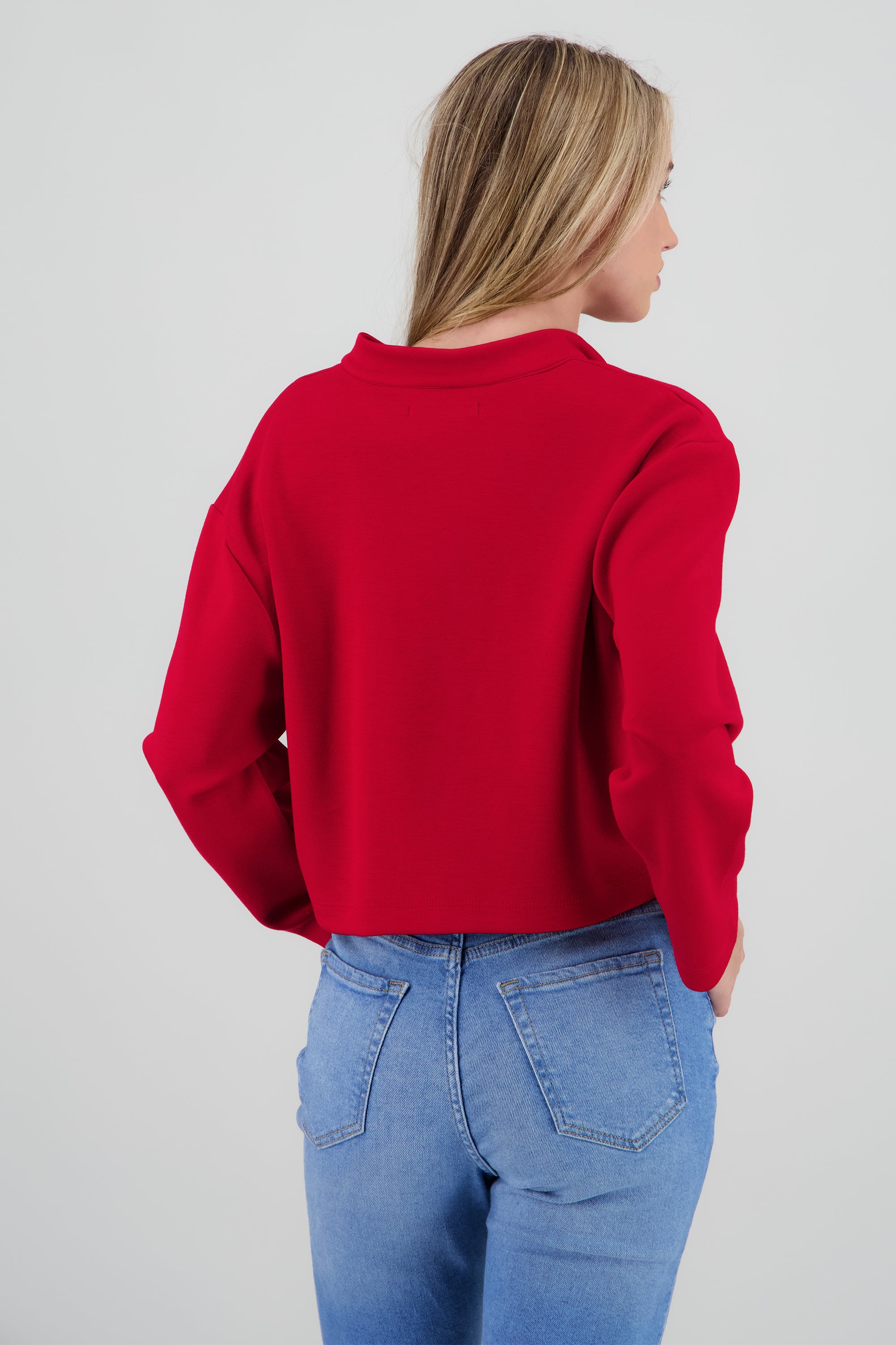 Chamarra detalle bolsas ROJO