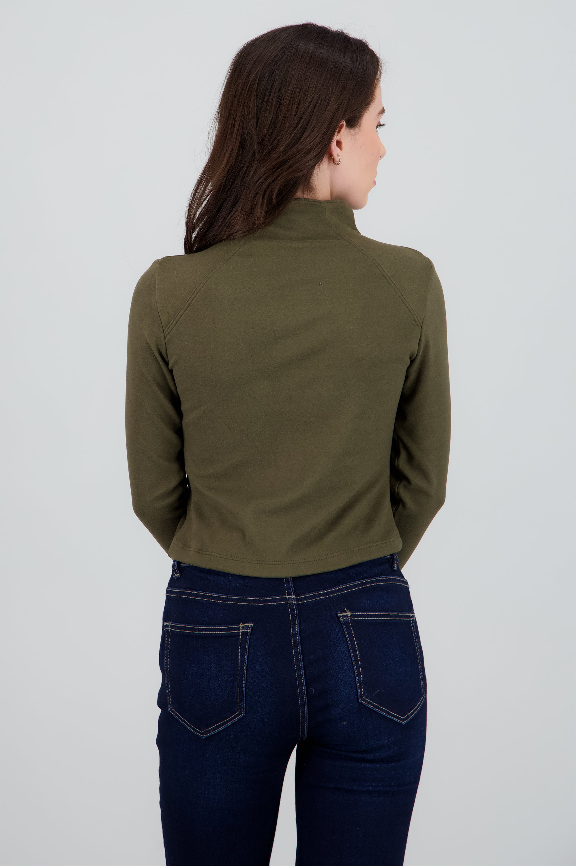 Sudadera detalle cierre OLIVO