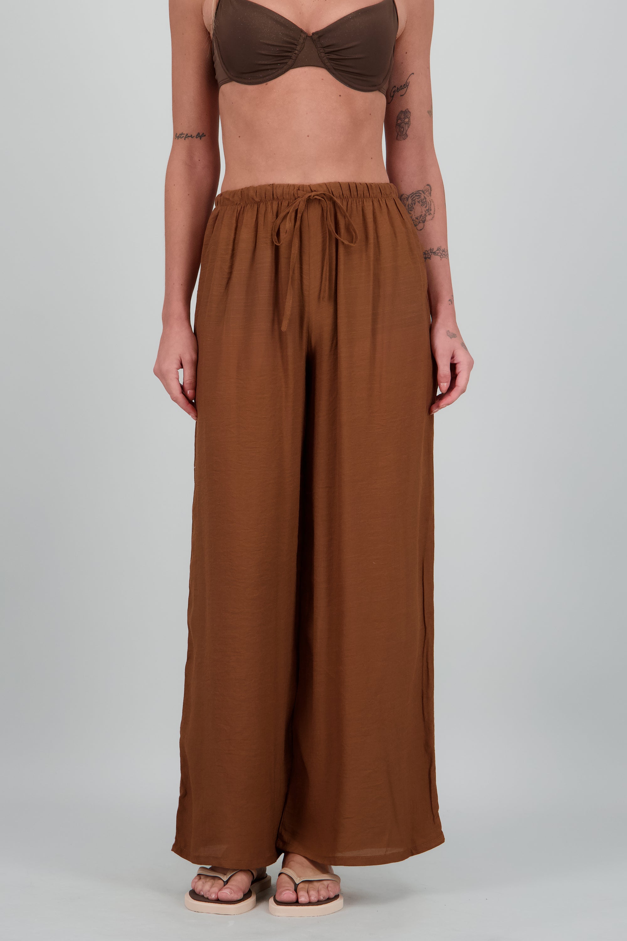 Pantalon ligero jareta CAFE