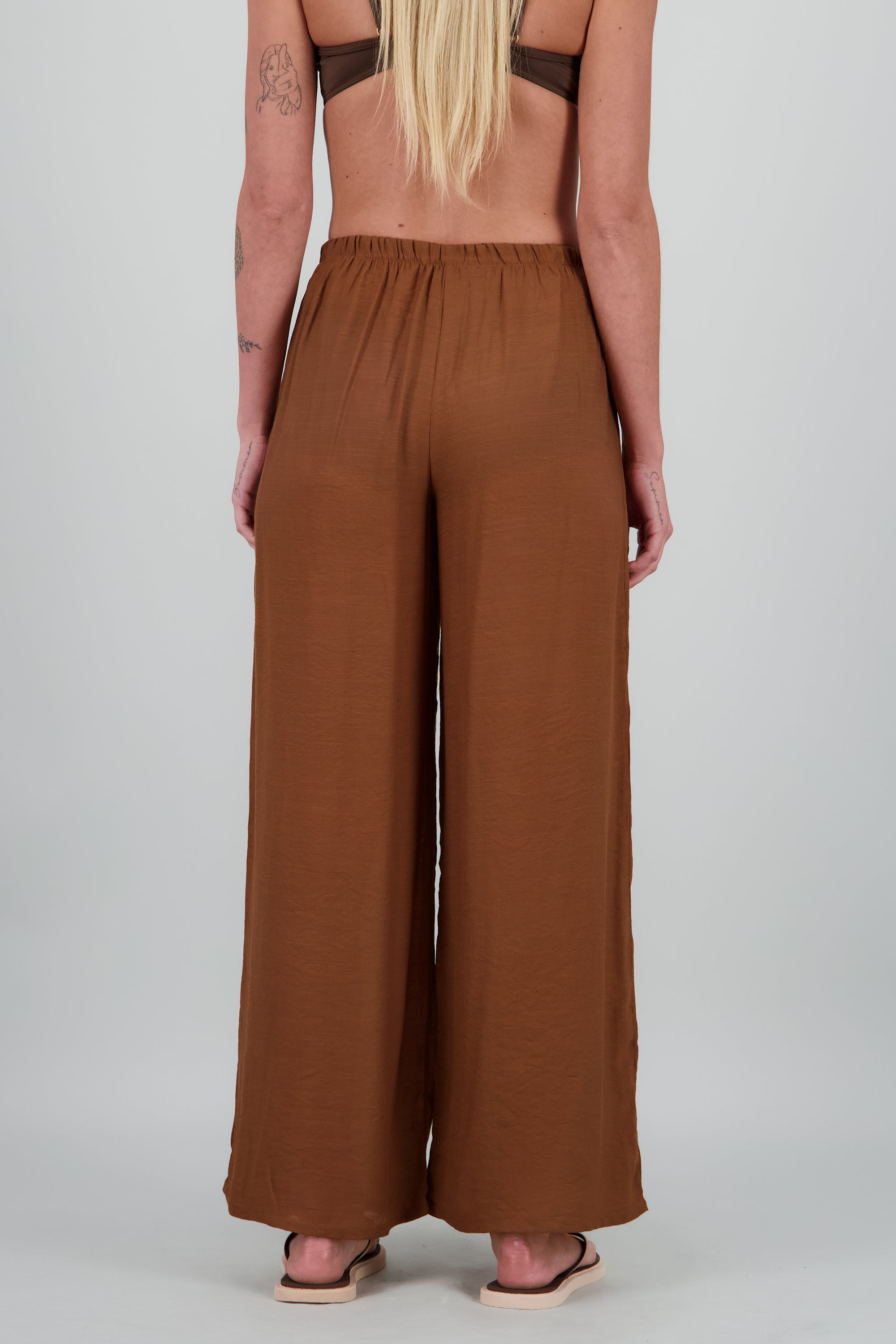 Pantalon ligero jareta CAFE