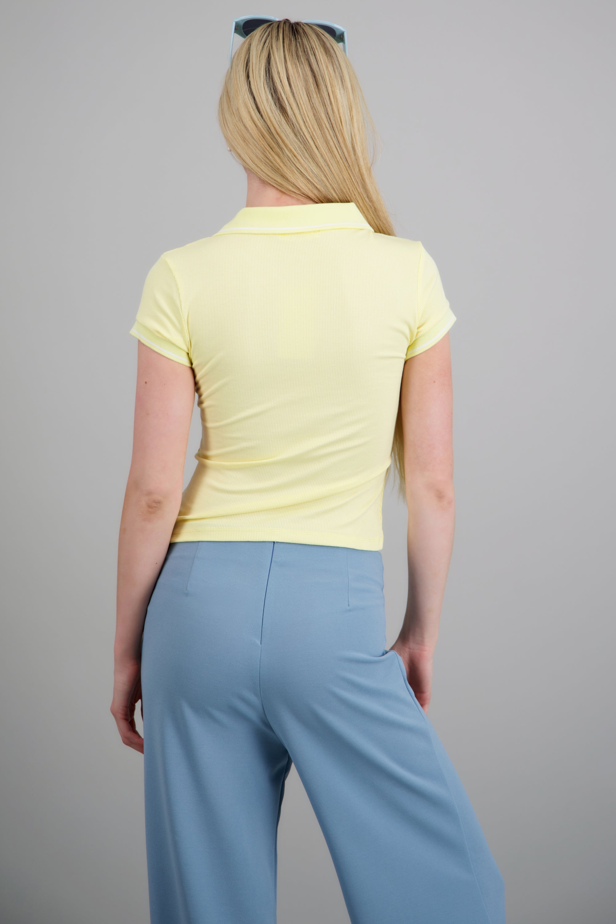 PASTEL YELLOW