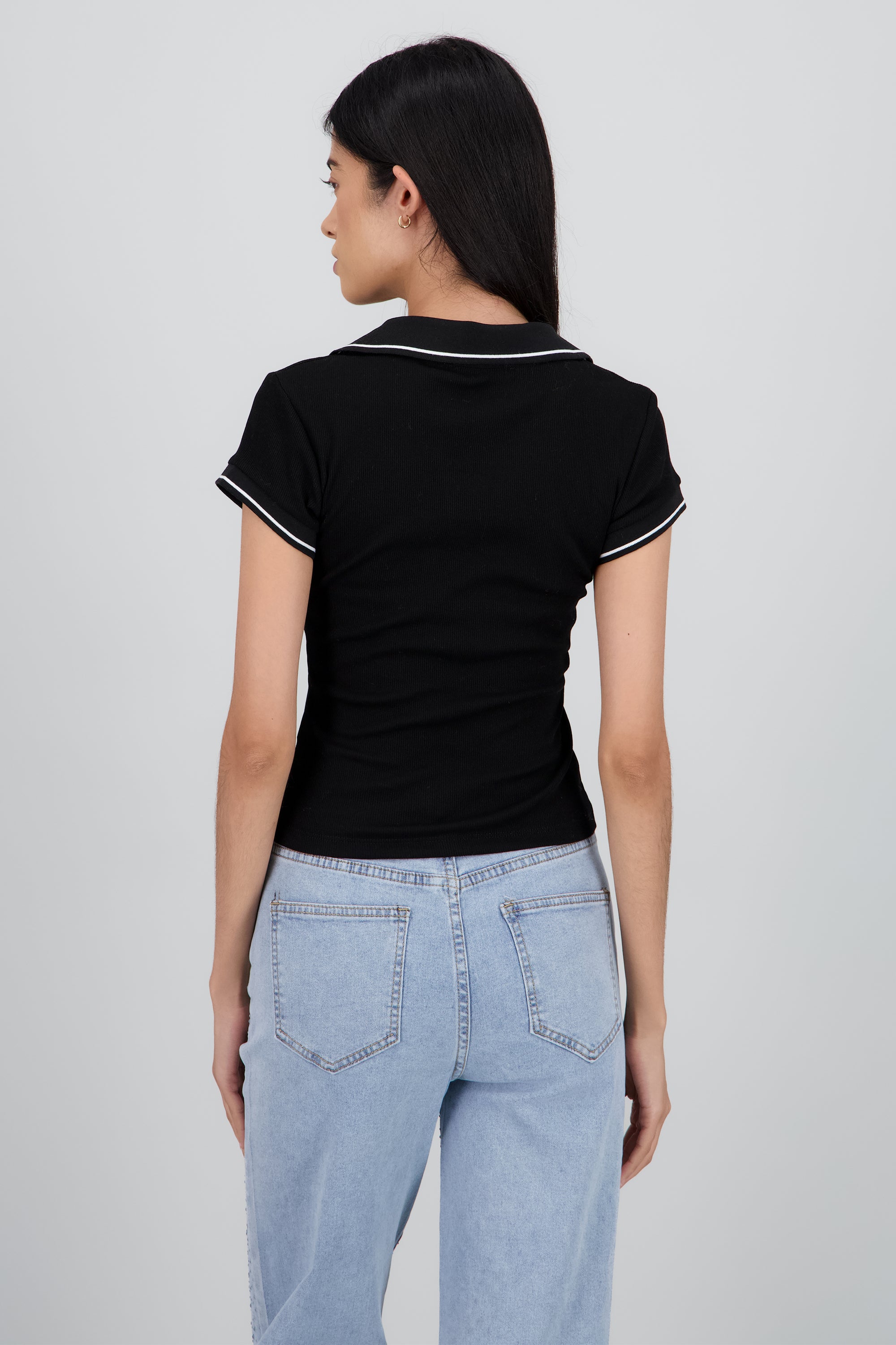 Top cuello polo NEGRO