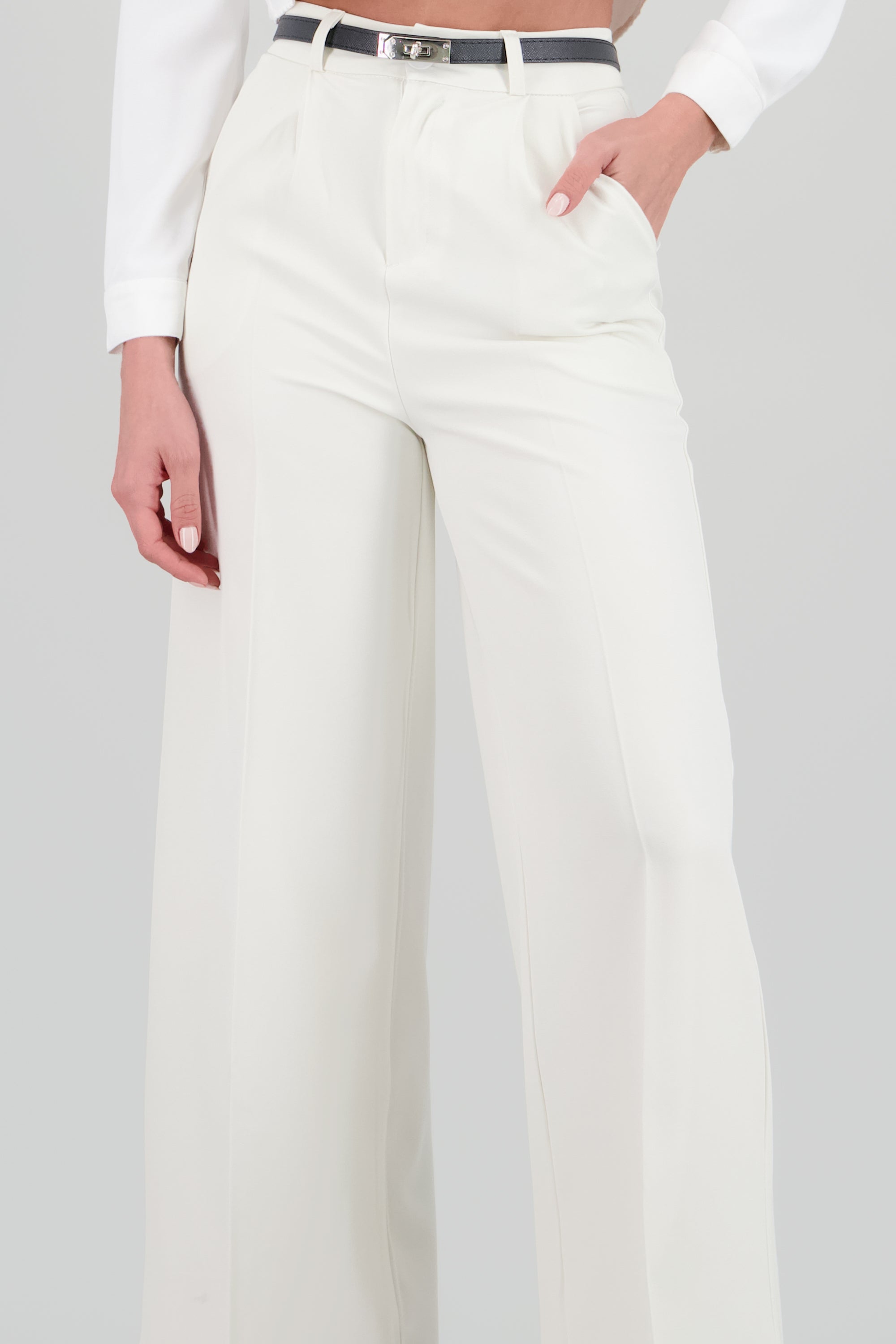Pantalon sastre corte con cinturon hebilla CREMA