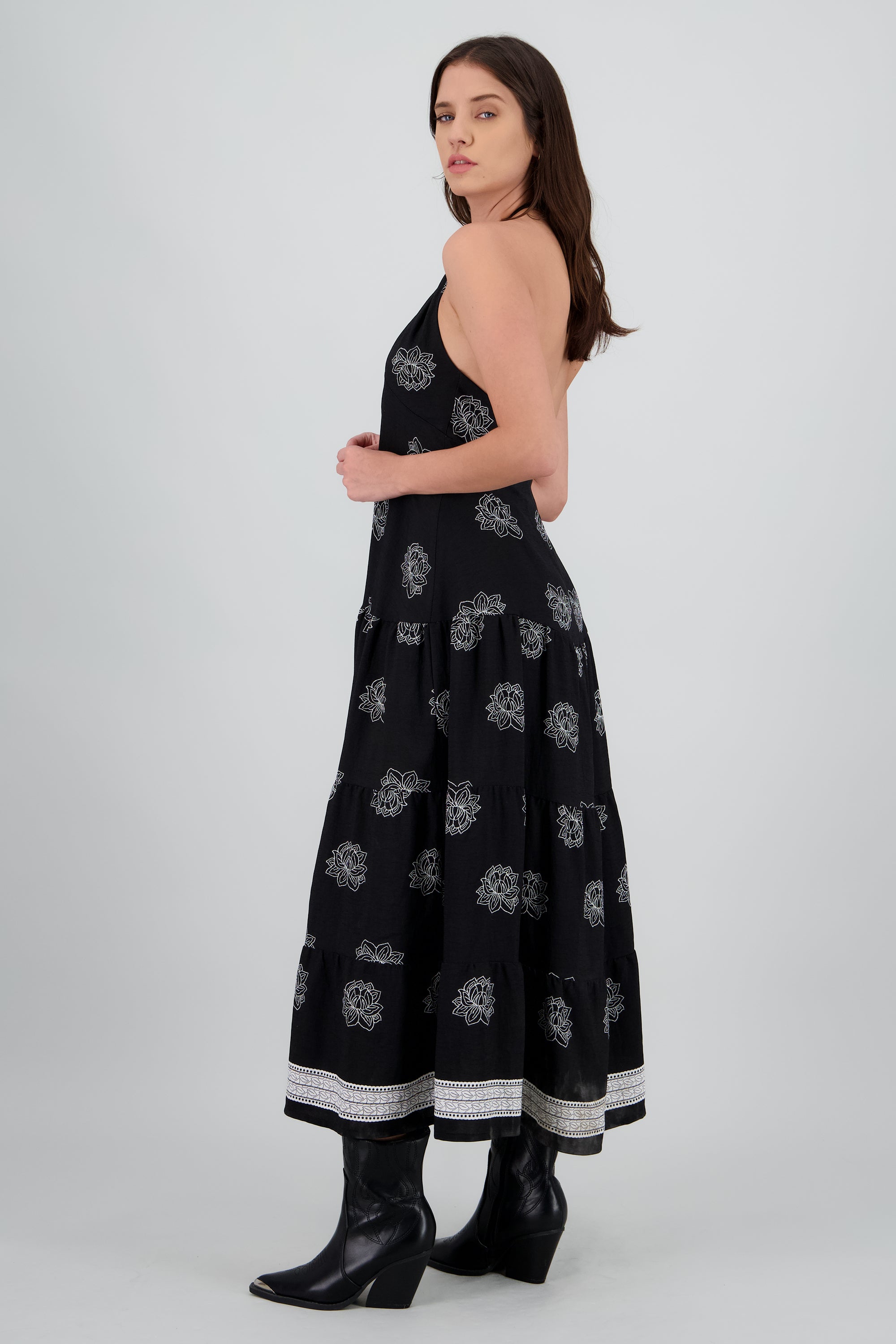 Vestido maxi halter fluido estampado flores NEGRO COMBO