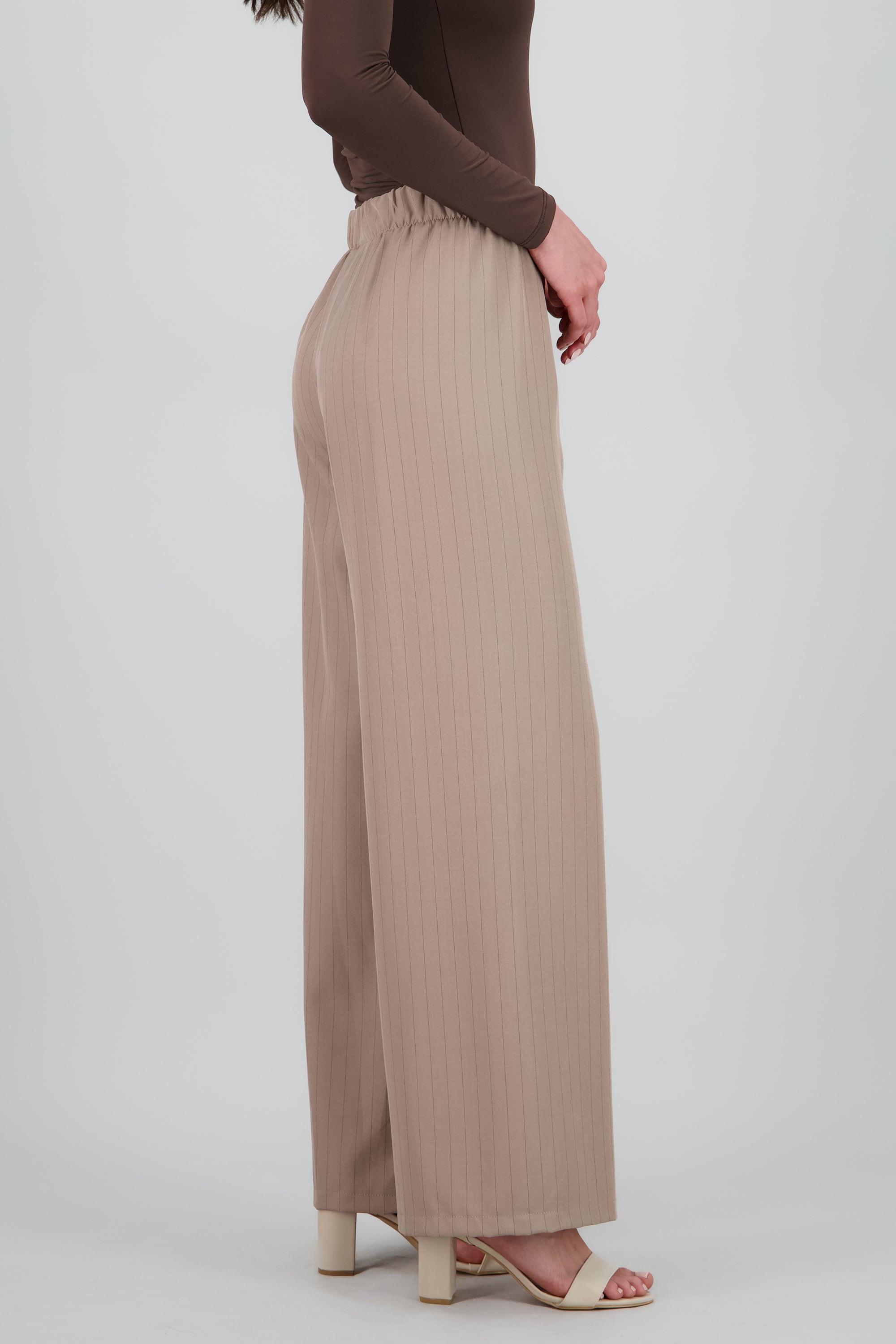 Pantalon de vestir fluido rayas diplomaticas CAFE